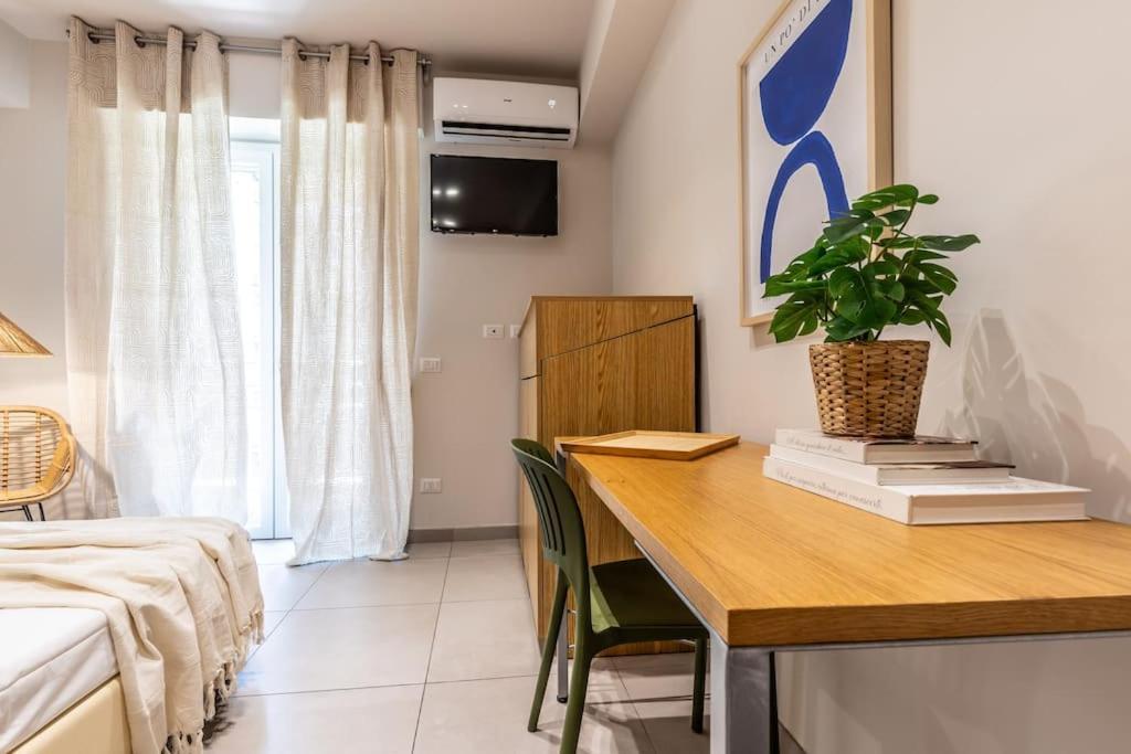 Appartement Dafne Speciale, Elegante Con Balcone *