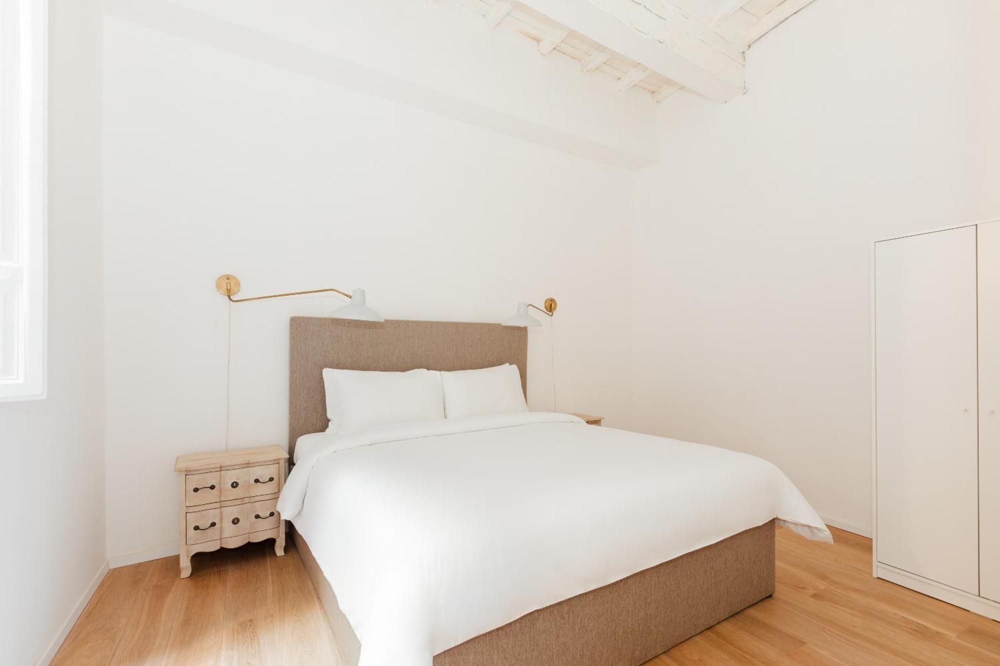 Sonder Palazzo Taverna Aparthotel Rome