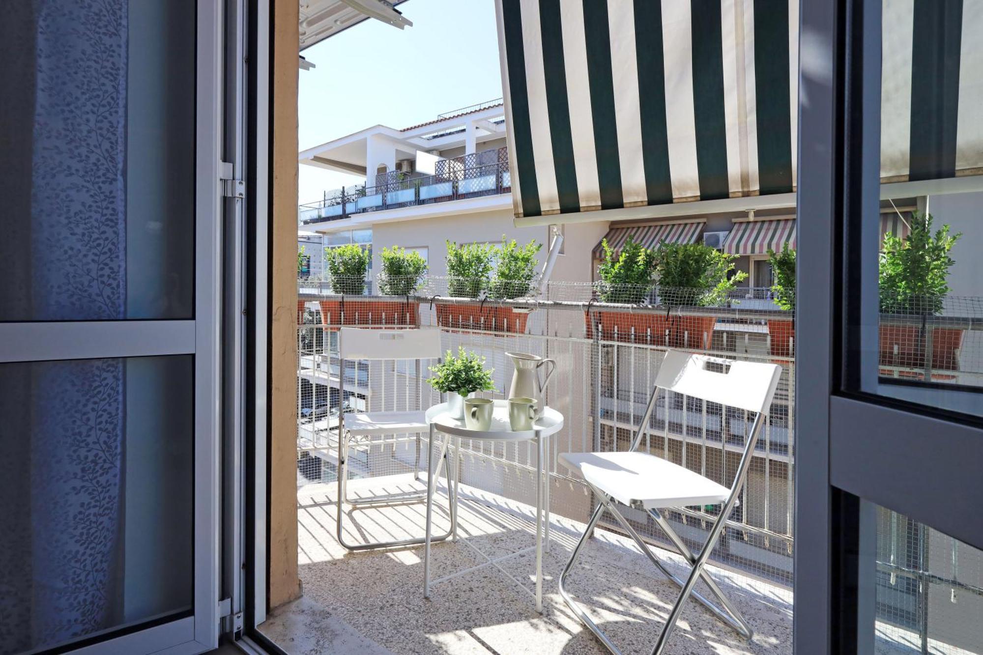 Basilica San Paolo Nuvola Eur Modern Appartement