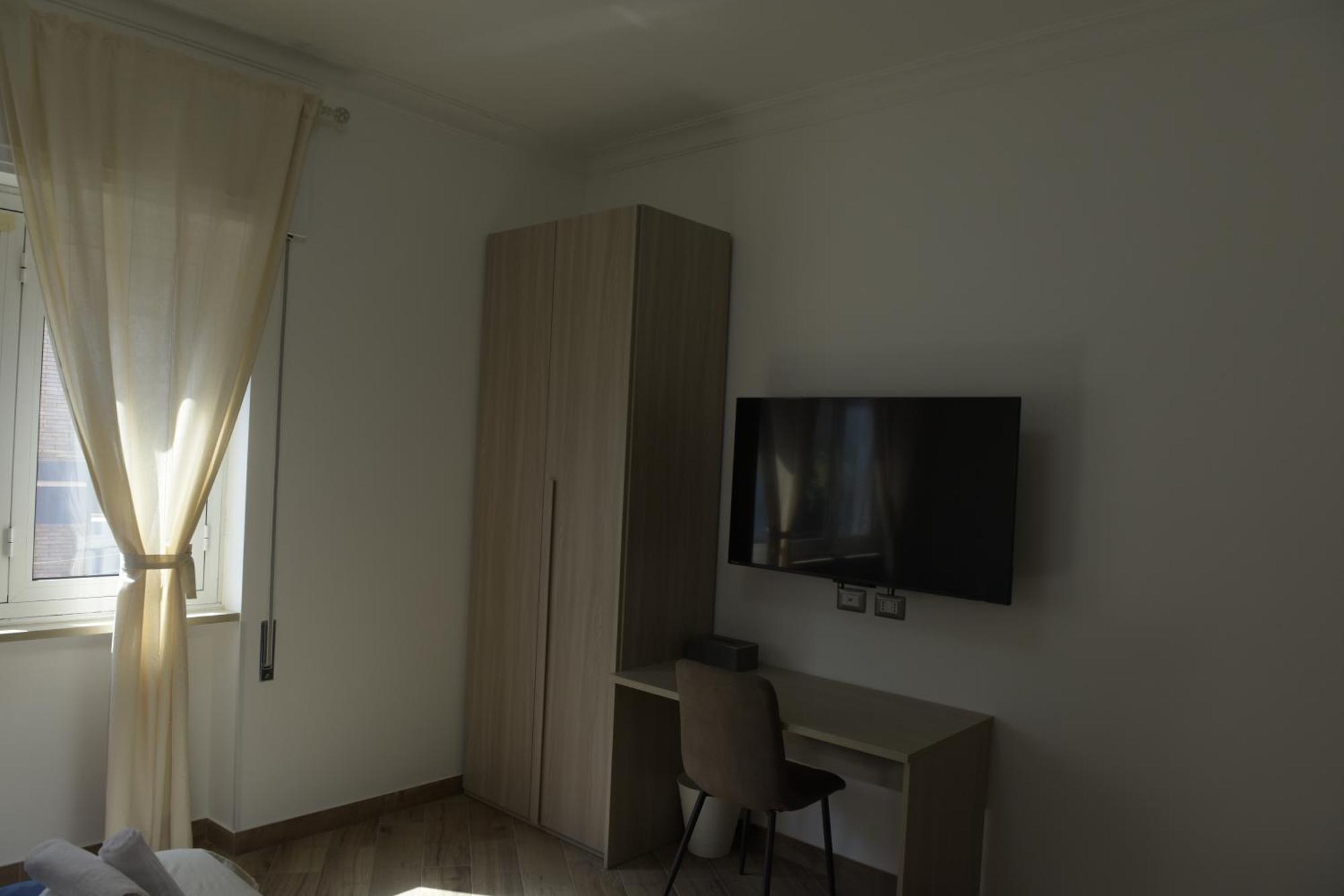 Maximus Vatican House Apartment