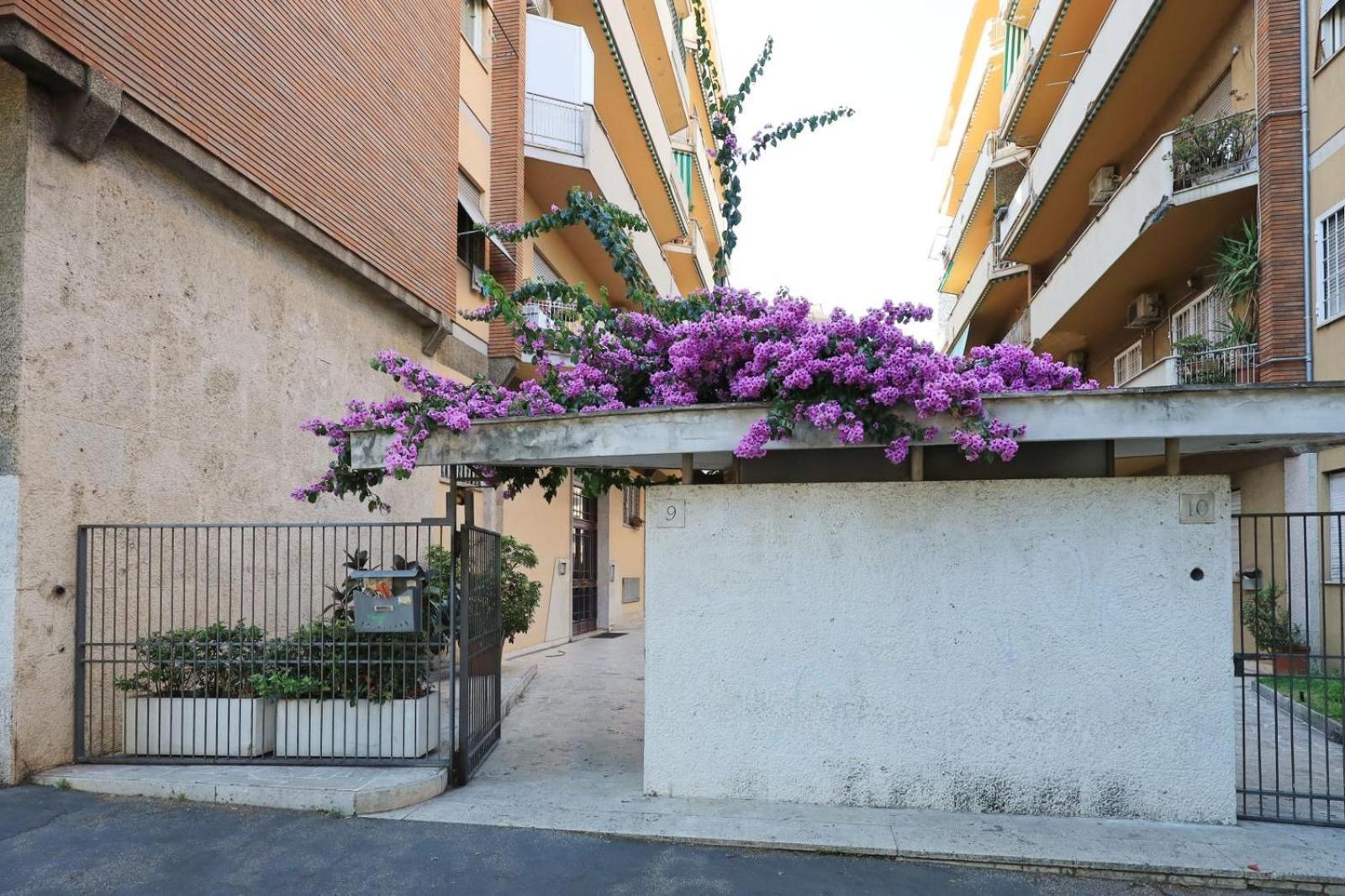 Appartement Basilica San Paolo Nuvola Eur Modern Rome