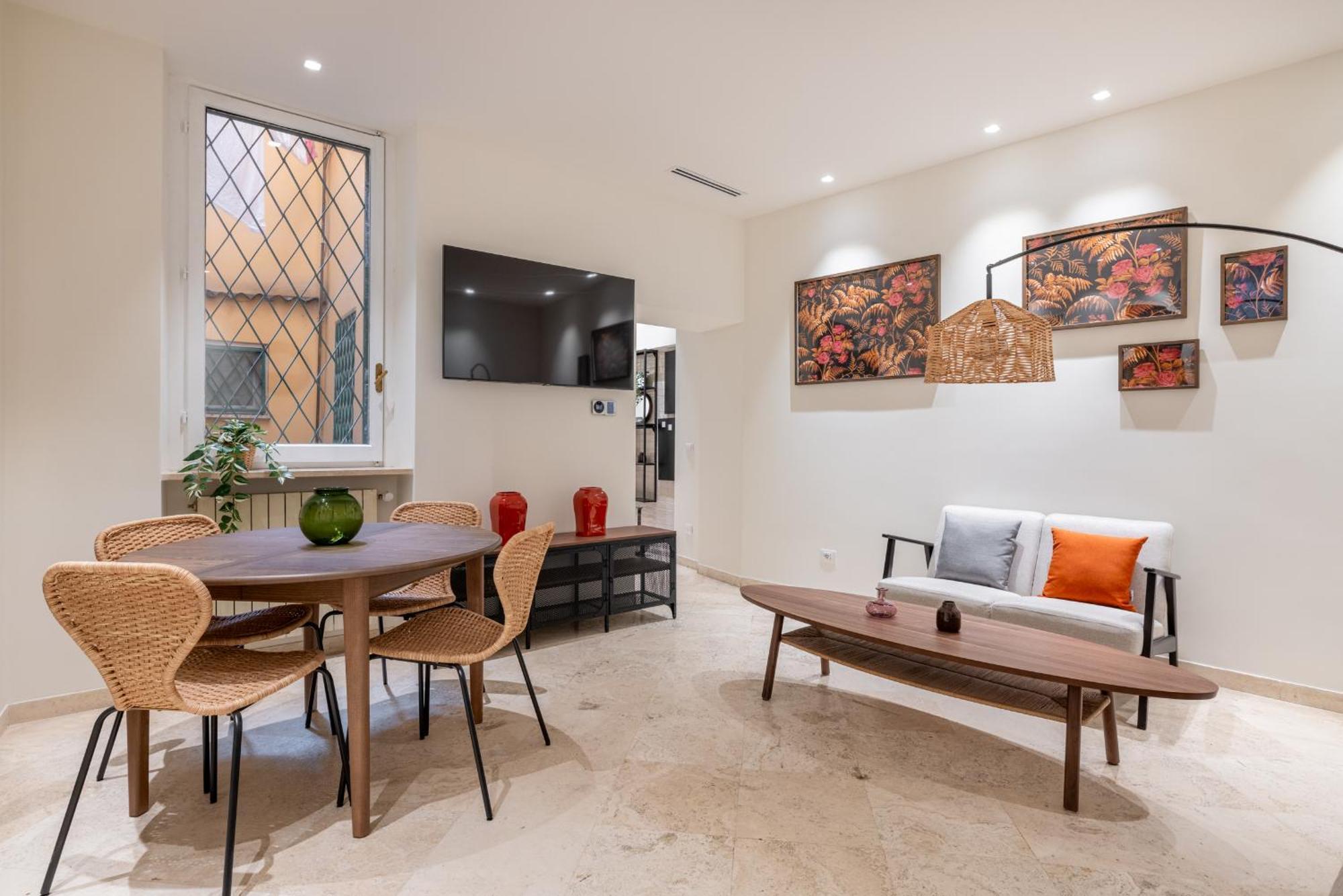 Charming 3 Bedroom In The Historic Center * Rome