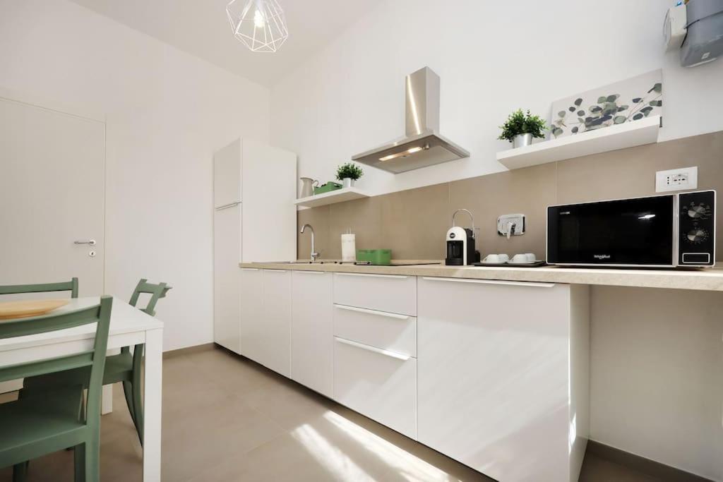 Appartement Basilica San Paolo Nuvola Eur Modern