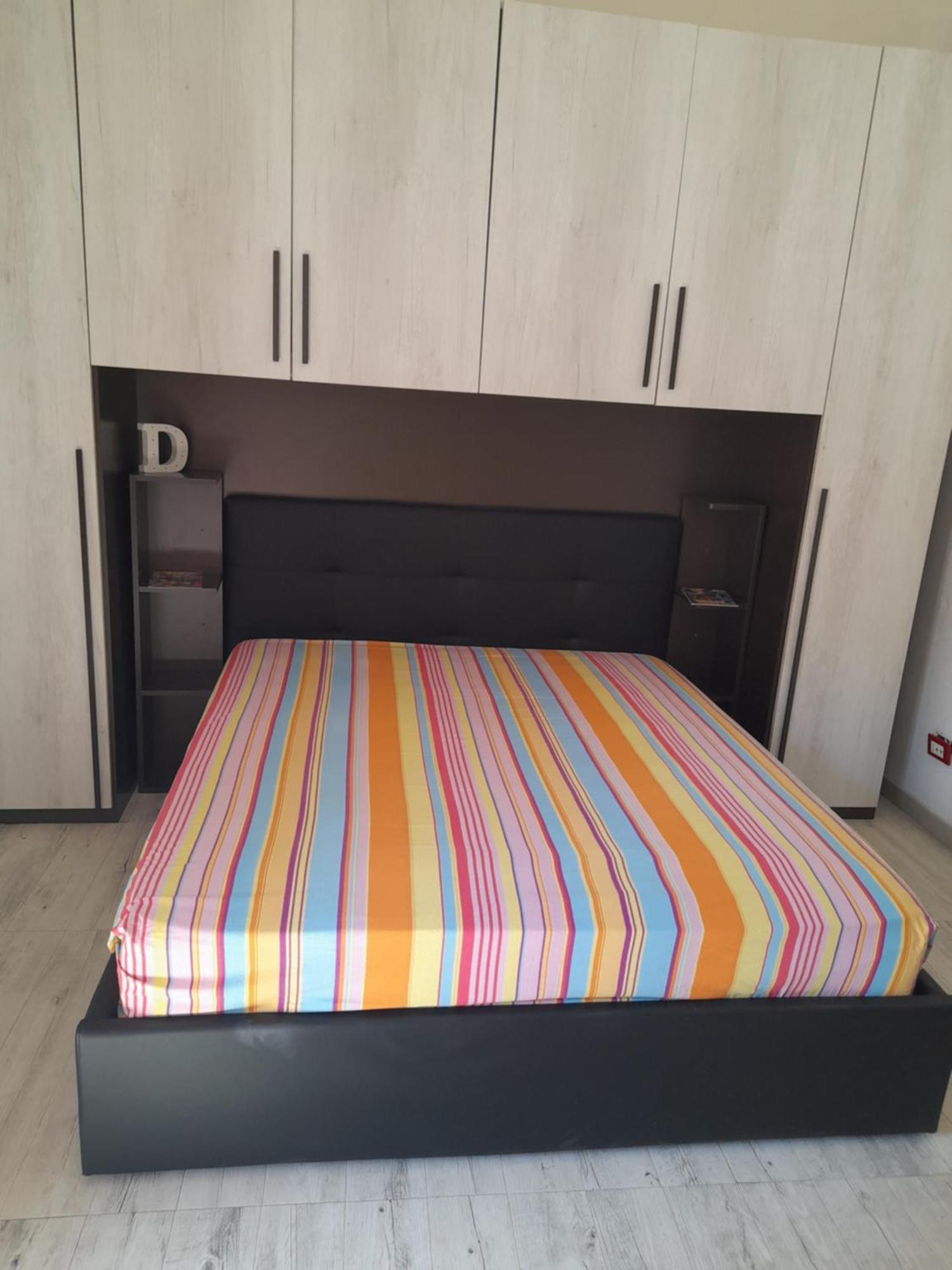 House Apartment *