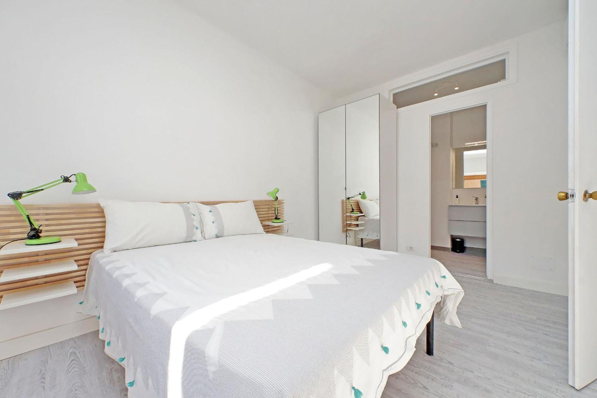 Emanuele Filiberto By Halldis Apartamento