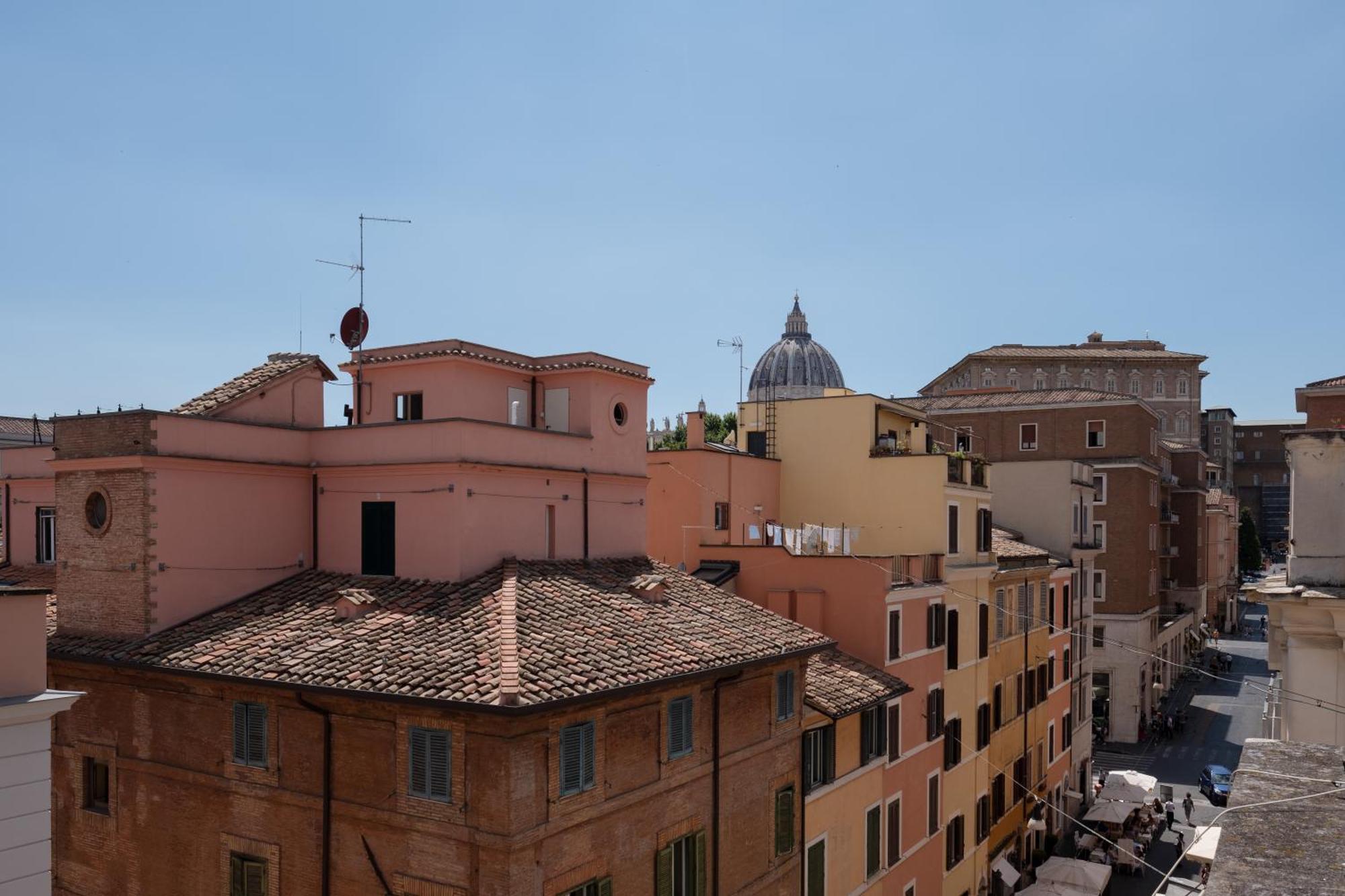 Borgo Pio Private * Rome