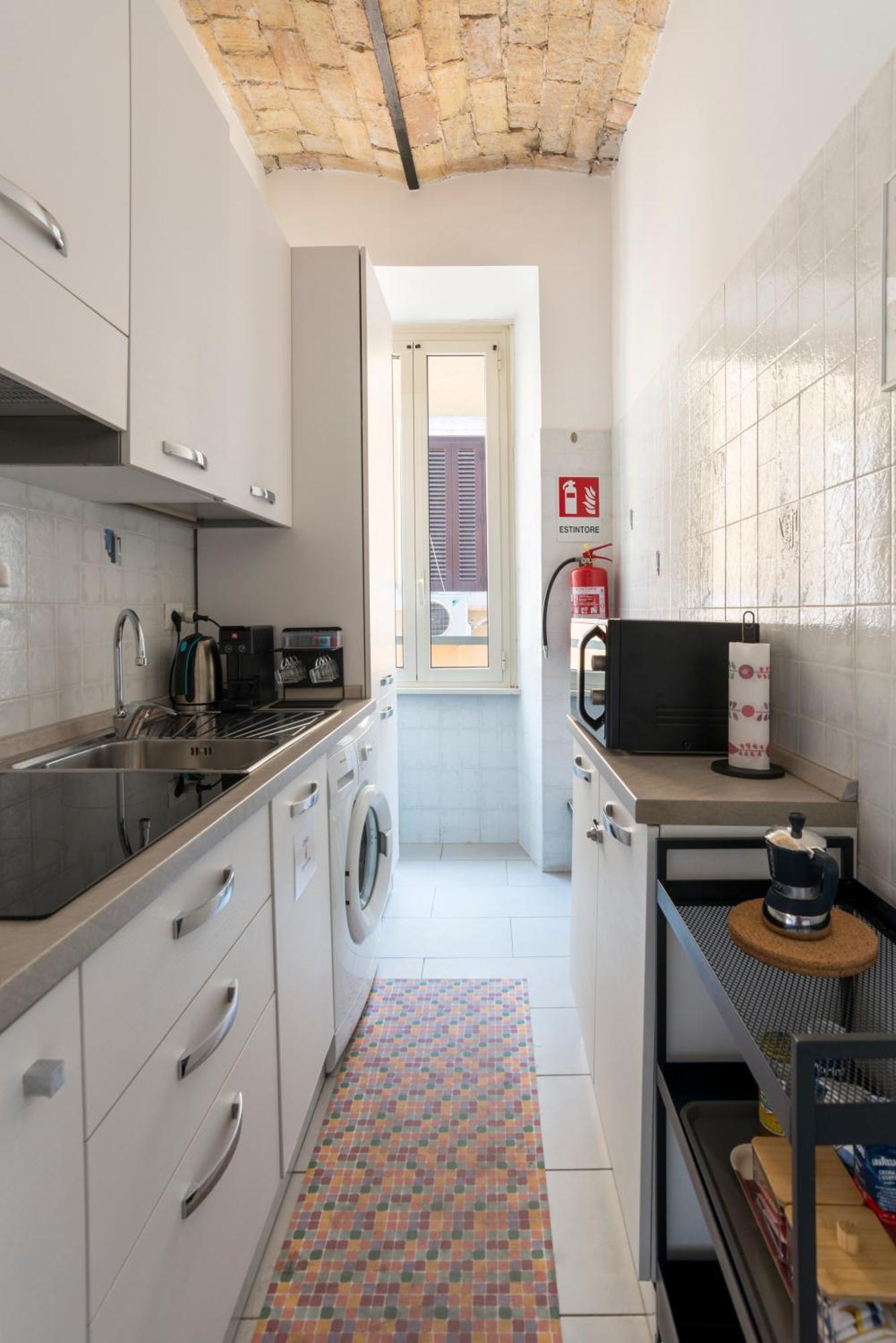 Half Palace, Relaxing In San Lorenzo Apartamento Roma