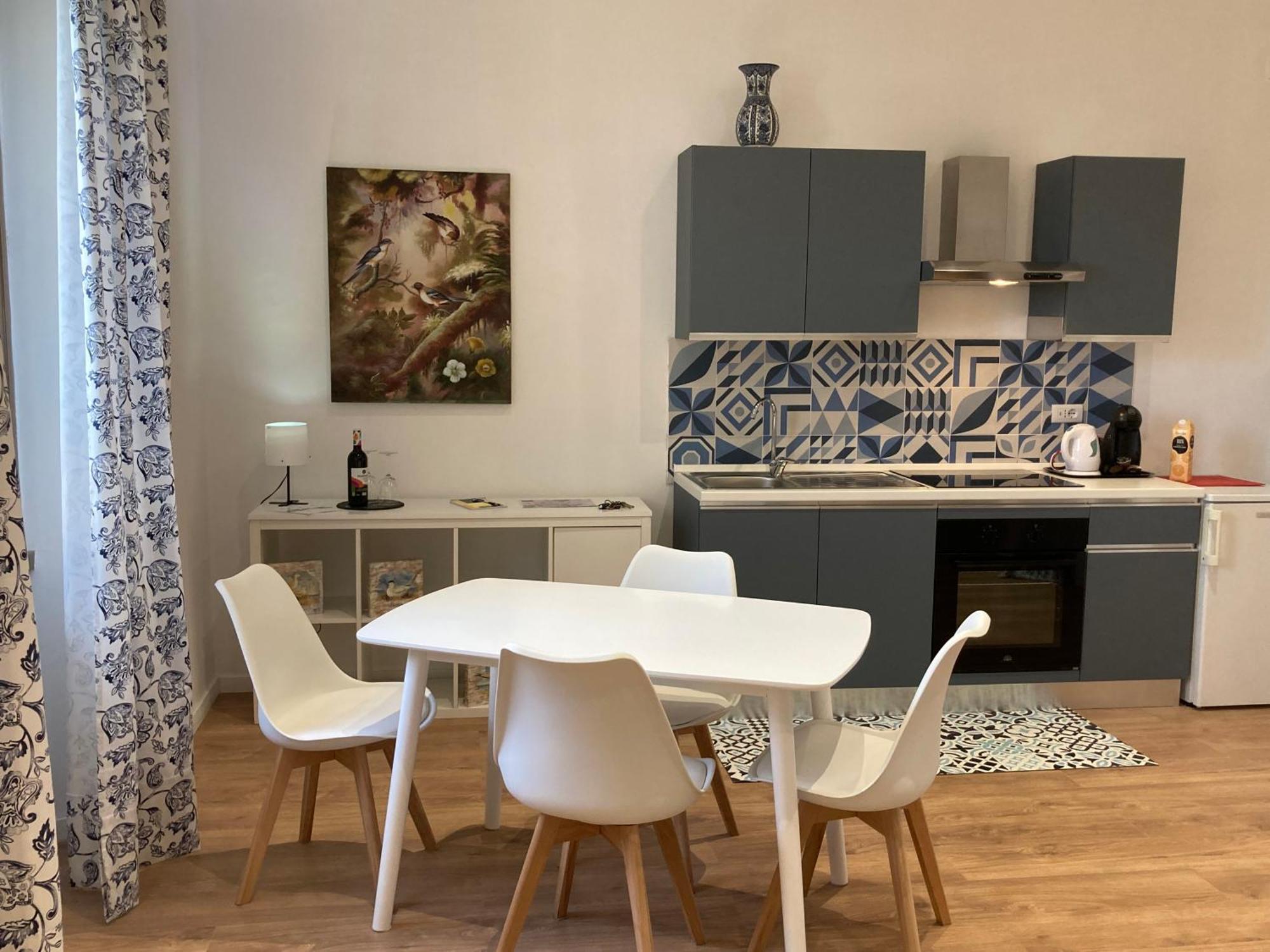 Domus Provinciae Apartment *