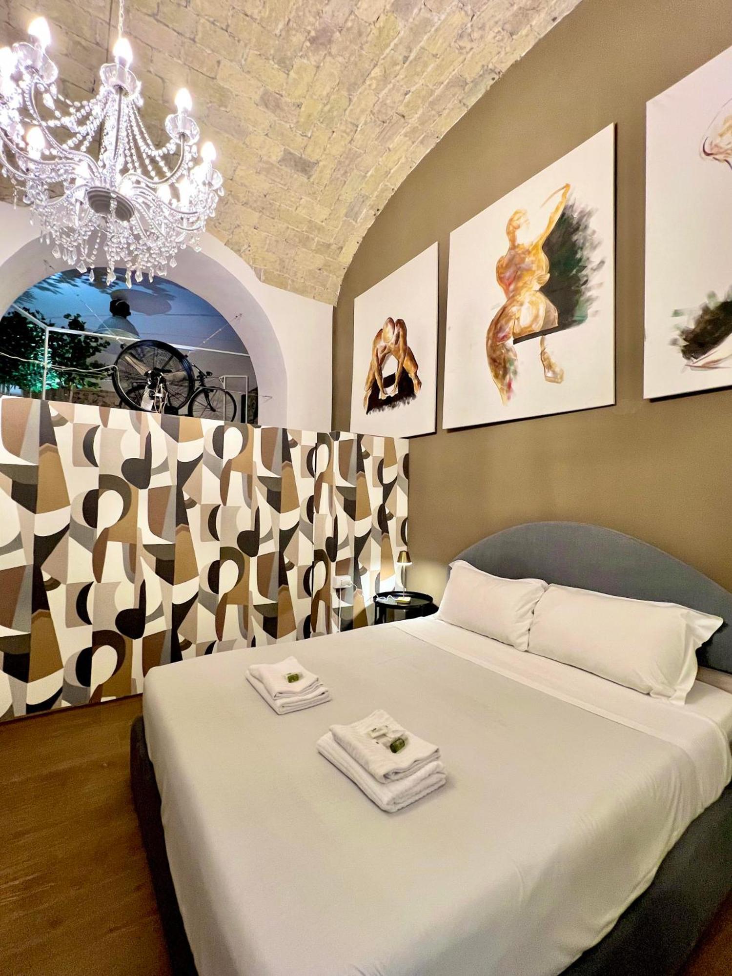 Luxury Art Rome