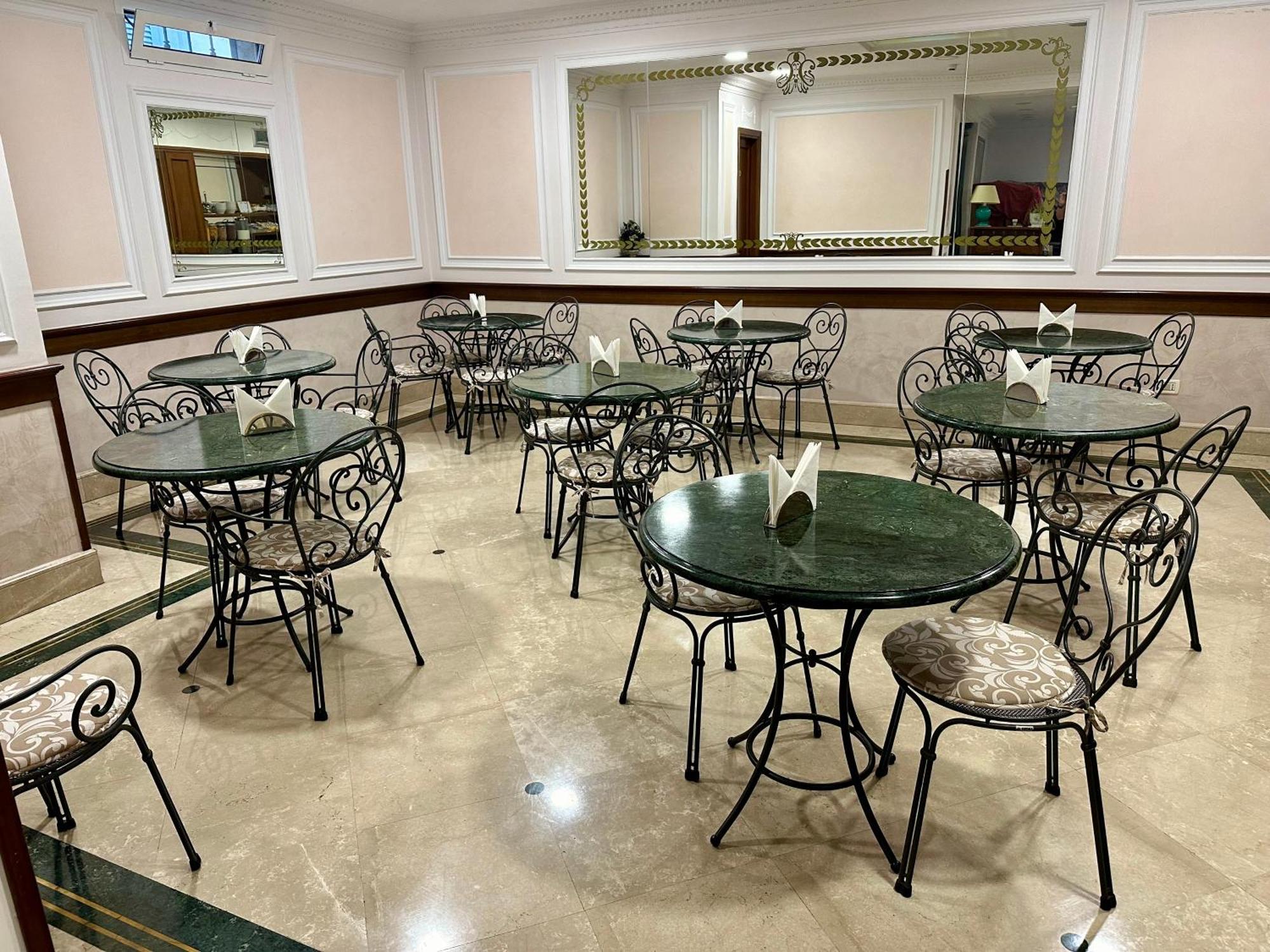 Hotel Principe Di Piemonte Rome