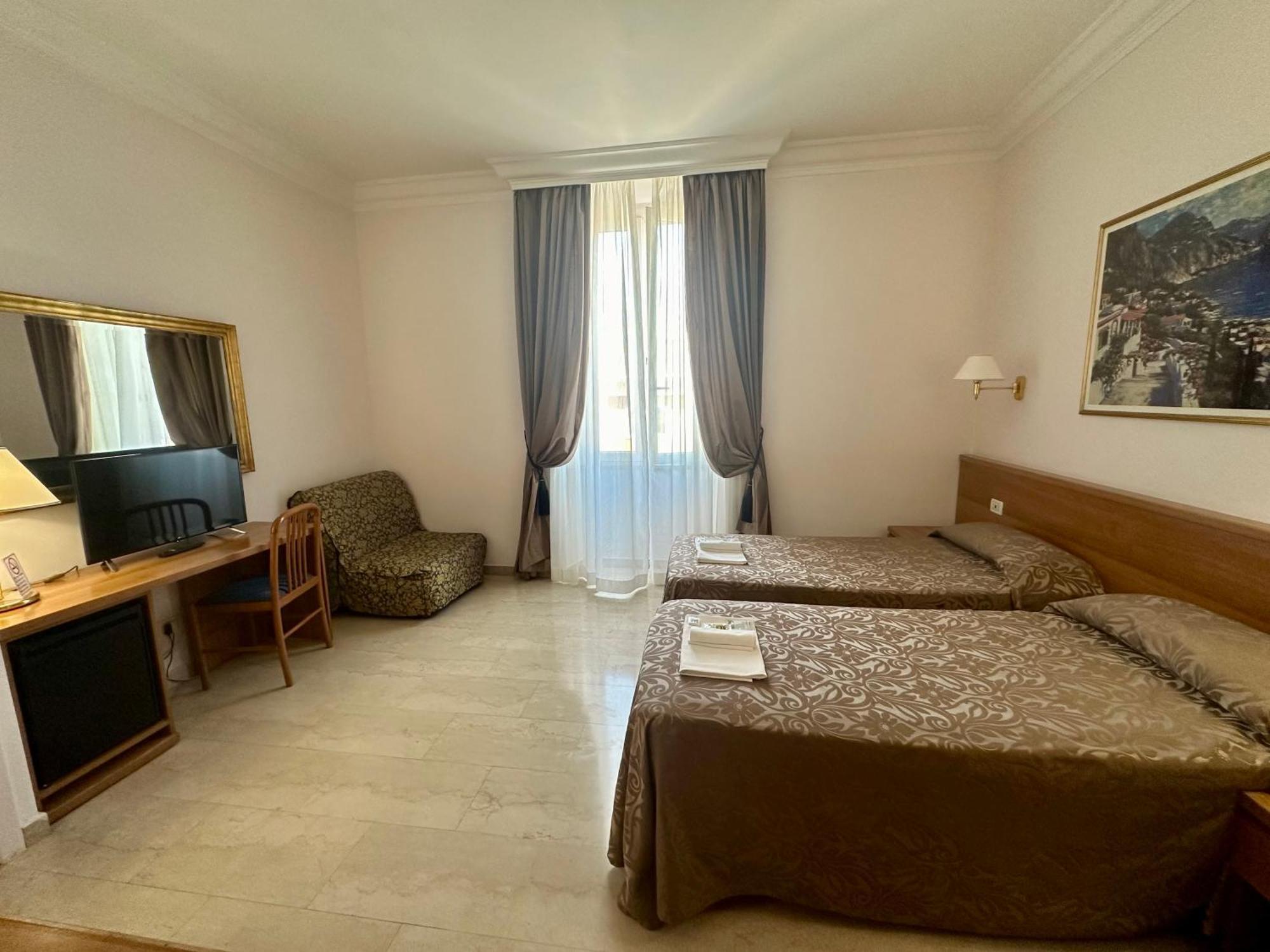 Principe Di Piemonte Hotel 3*