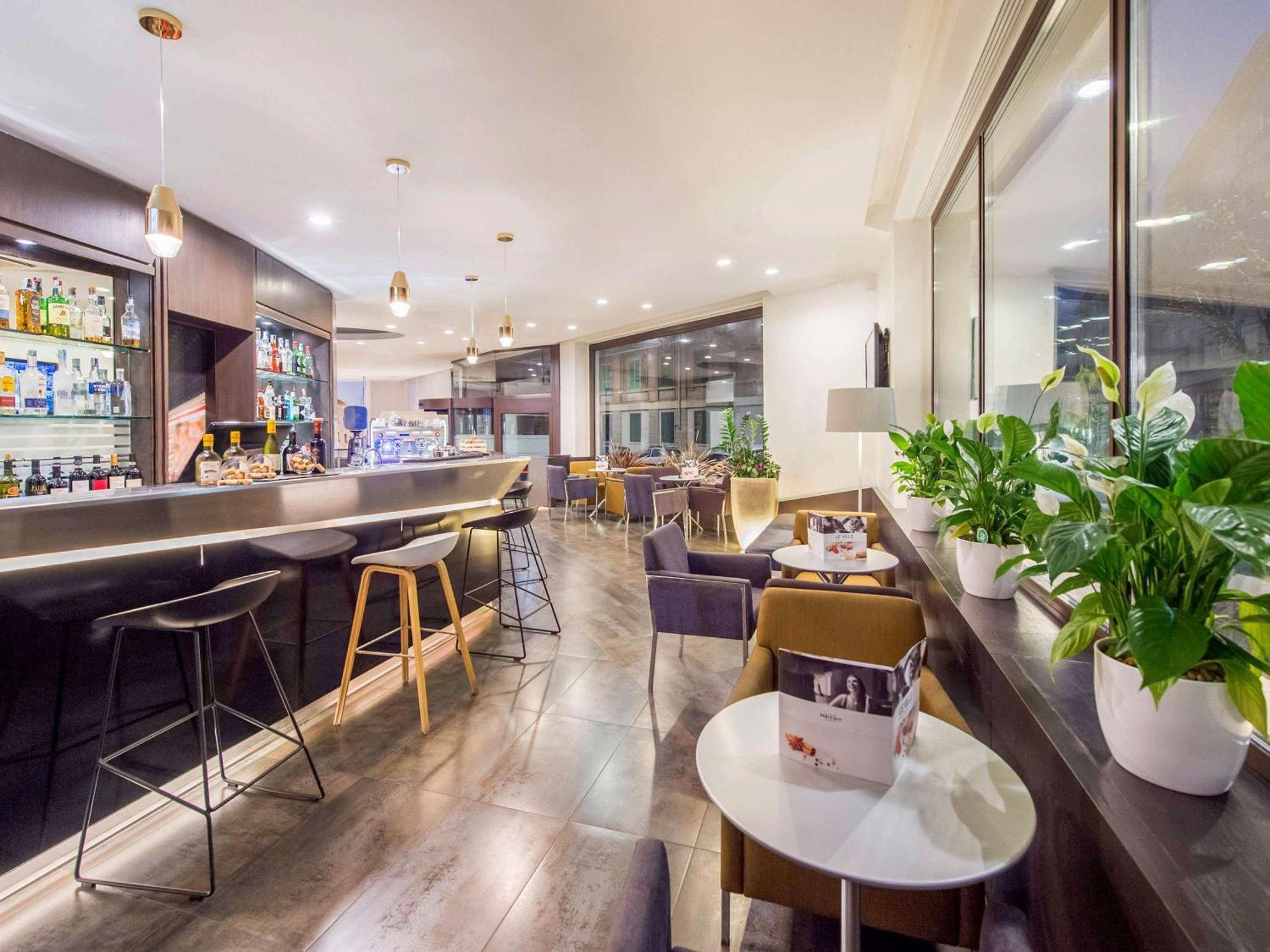 Hotel Mercure Piazza Bologna 3*