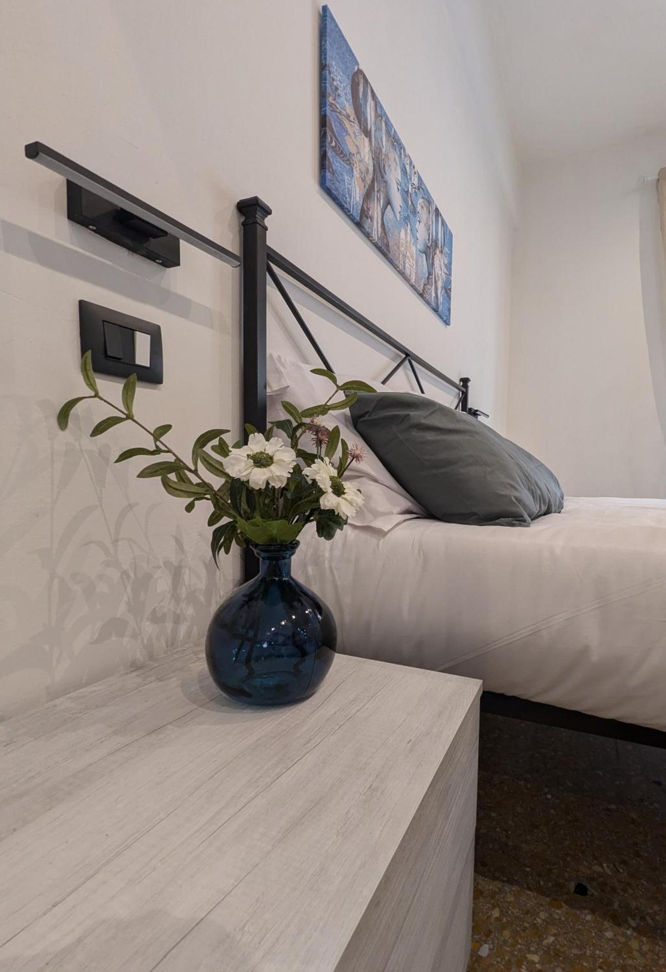 Apartment Romane *