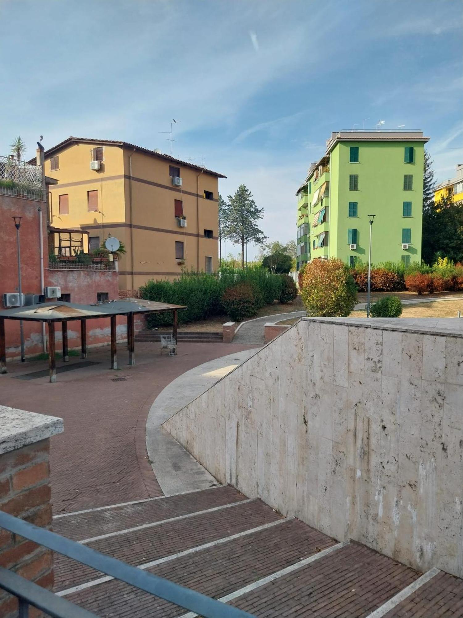 Testoni Lt Rome