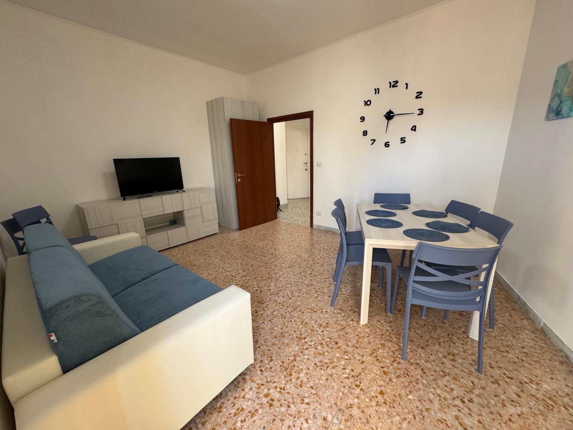 Barbara Sweet - Intero Apartment *