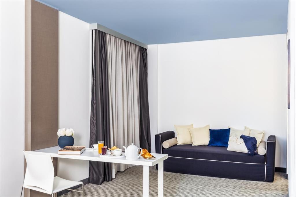 Pisana Hotel