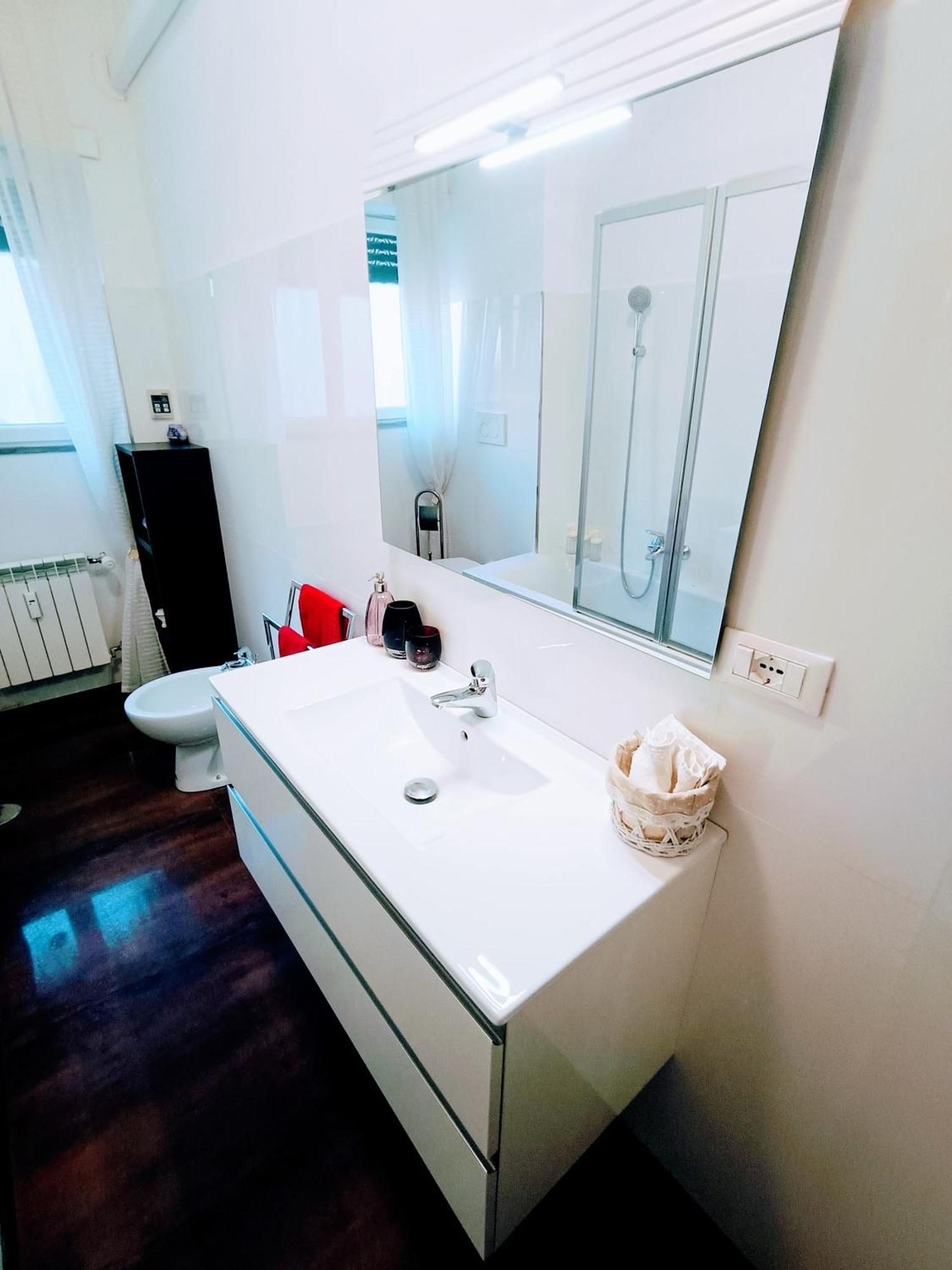 Leonardo Luxury 176 * Rome
