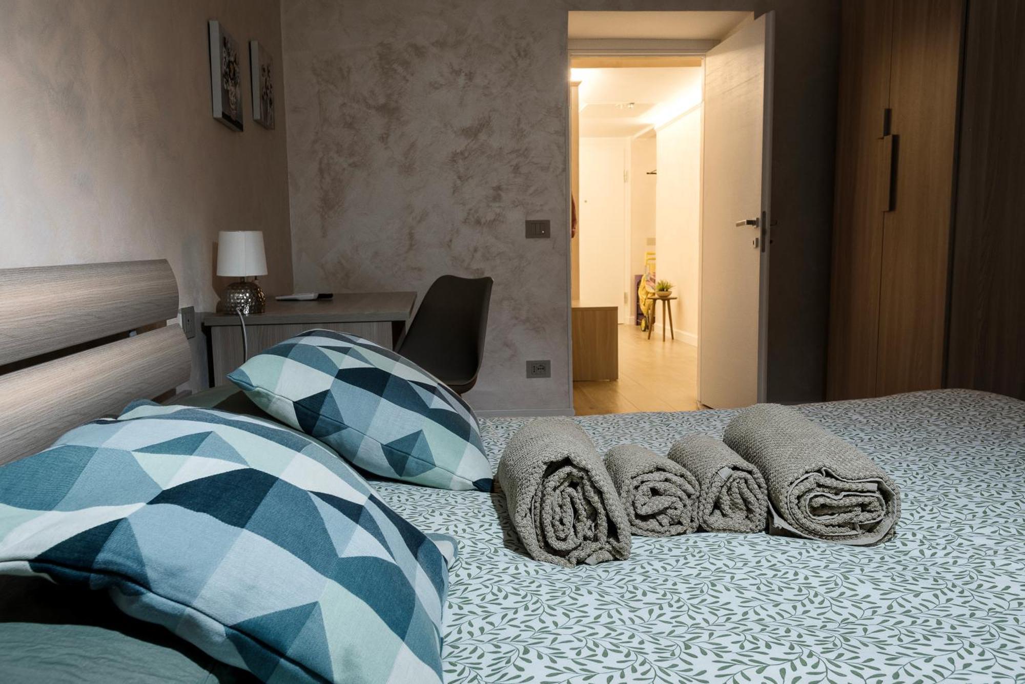 2passi Dal Colosseo Appartement *