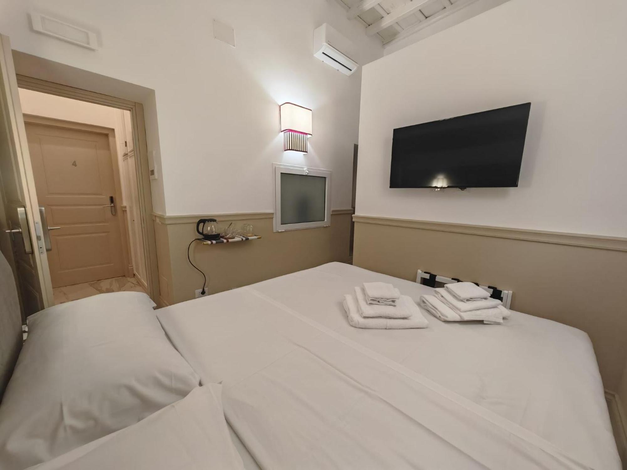 Cozy Luxury Pantheon Guest house
