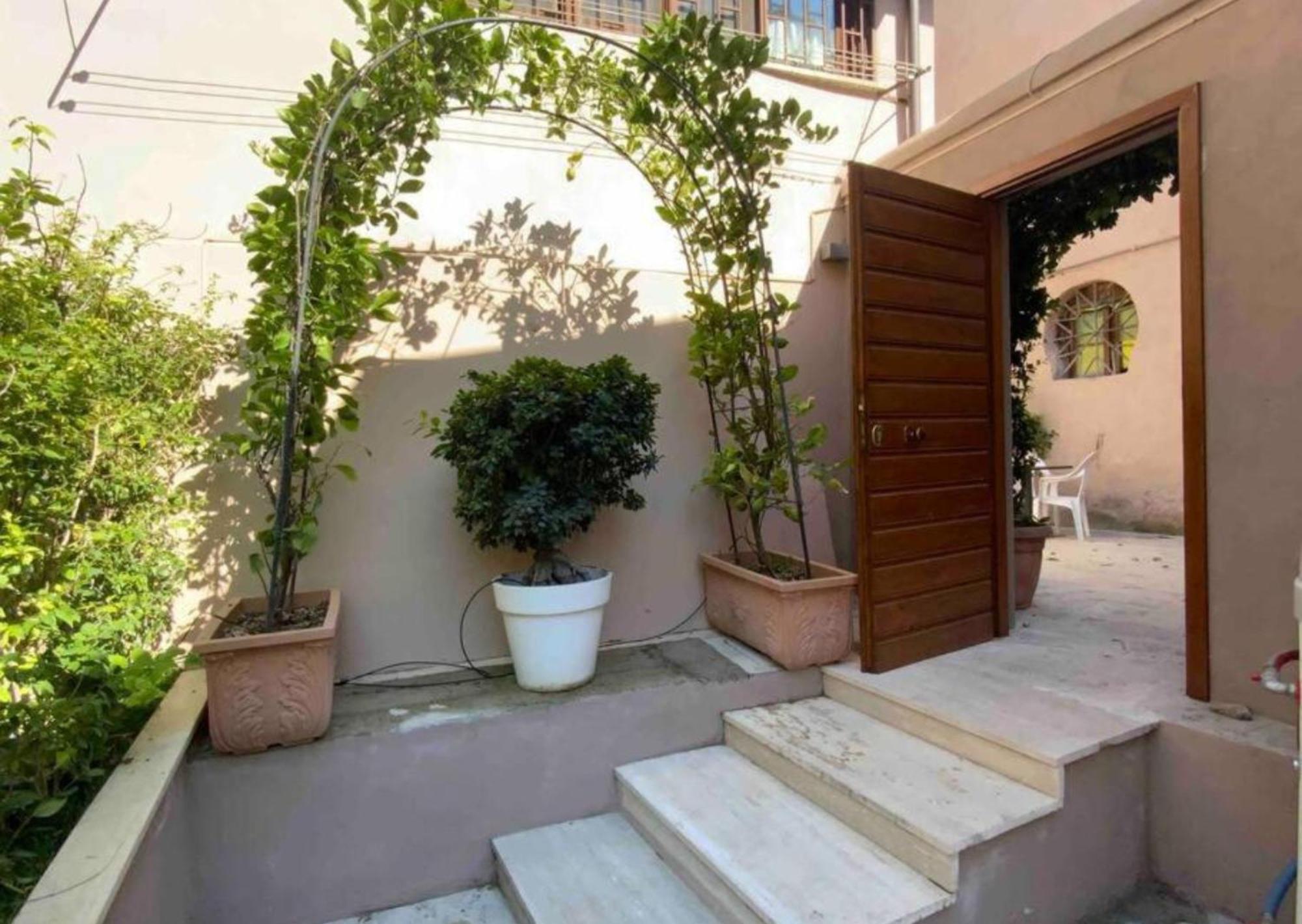 Exclusive With Private Garden - 5 Minutes From The Colosseum Villa