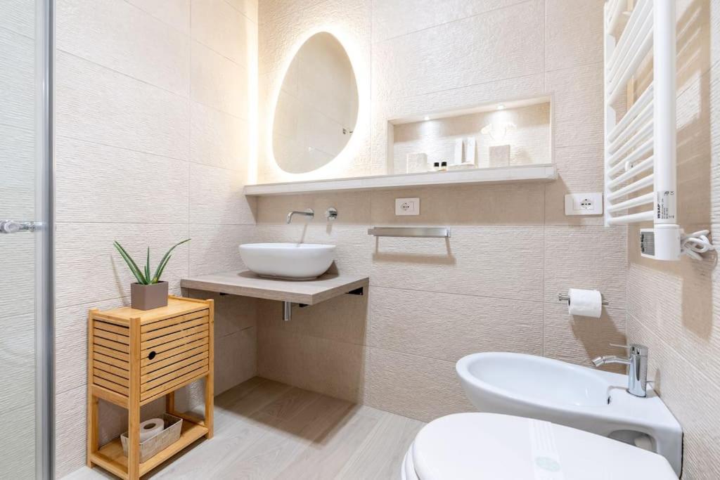 Metro A 1 Min - Casa Elegante - 3 Bagni En * Roma