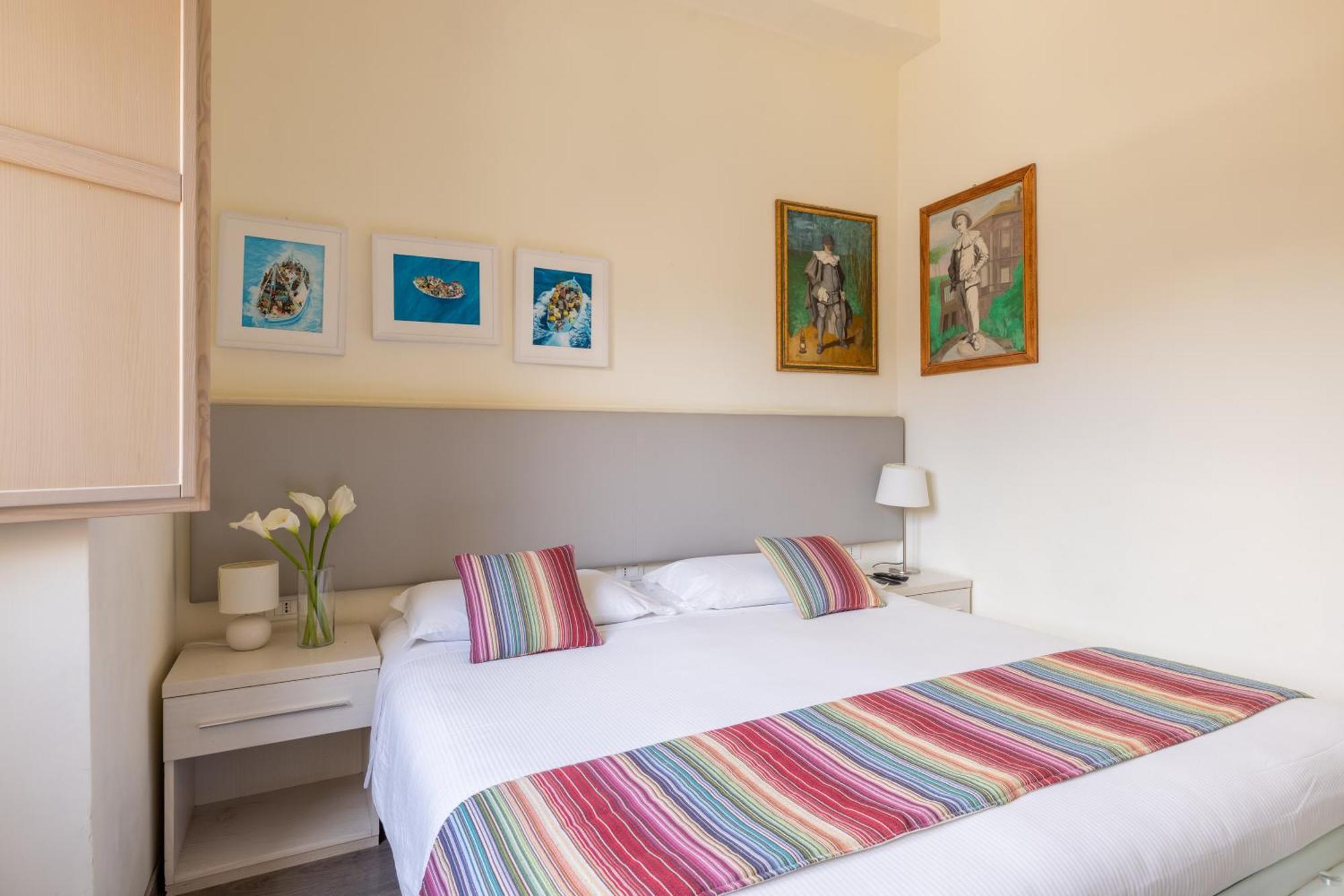 Superior Relais Fcollection Temple View Rome