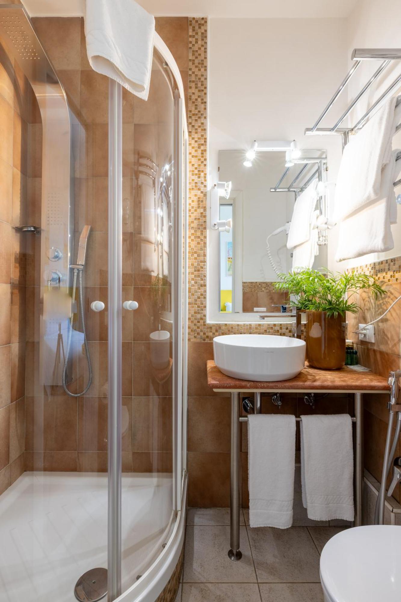 Superior Relais Fcollection Temple View Rome