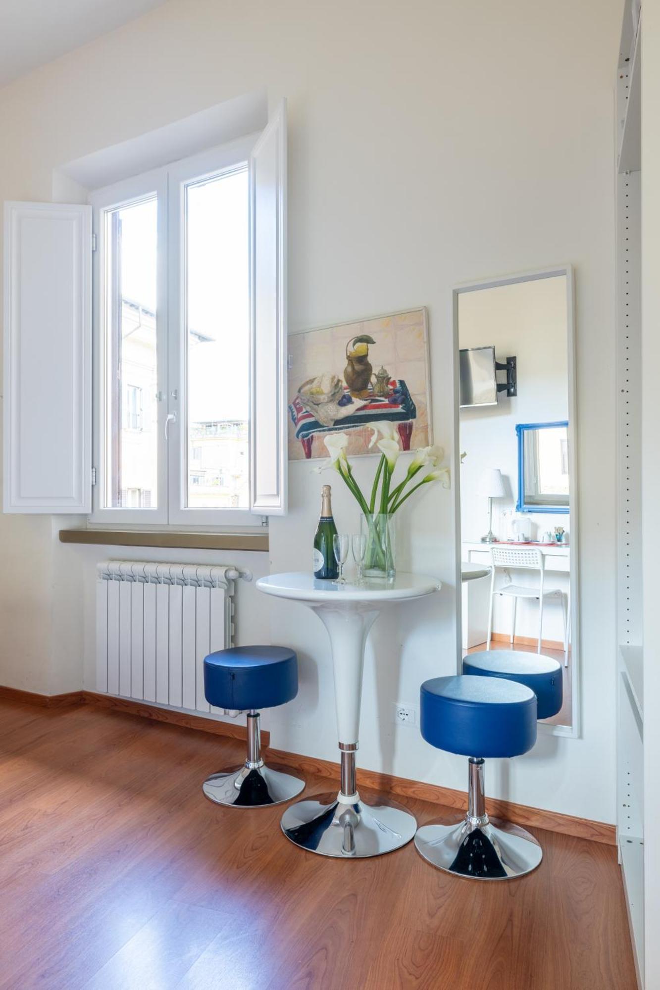 Superior Relais Fcollection Temple View Rome