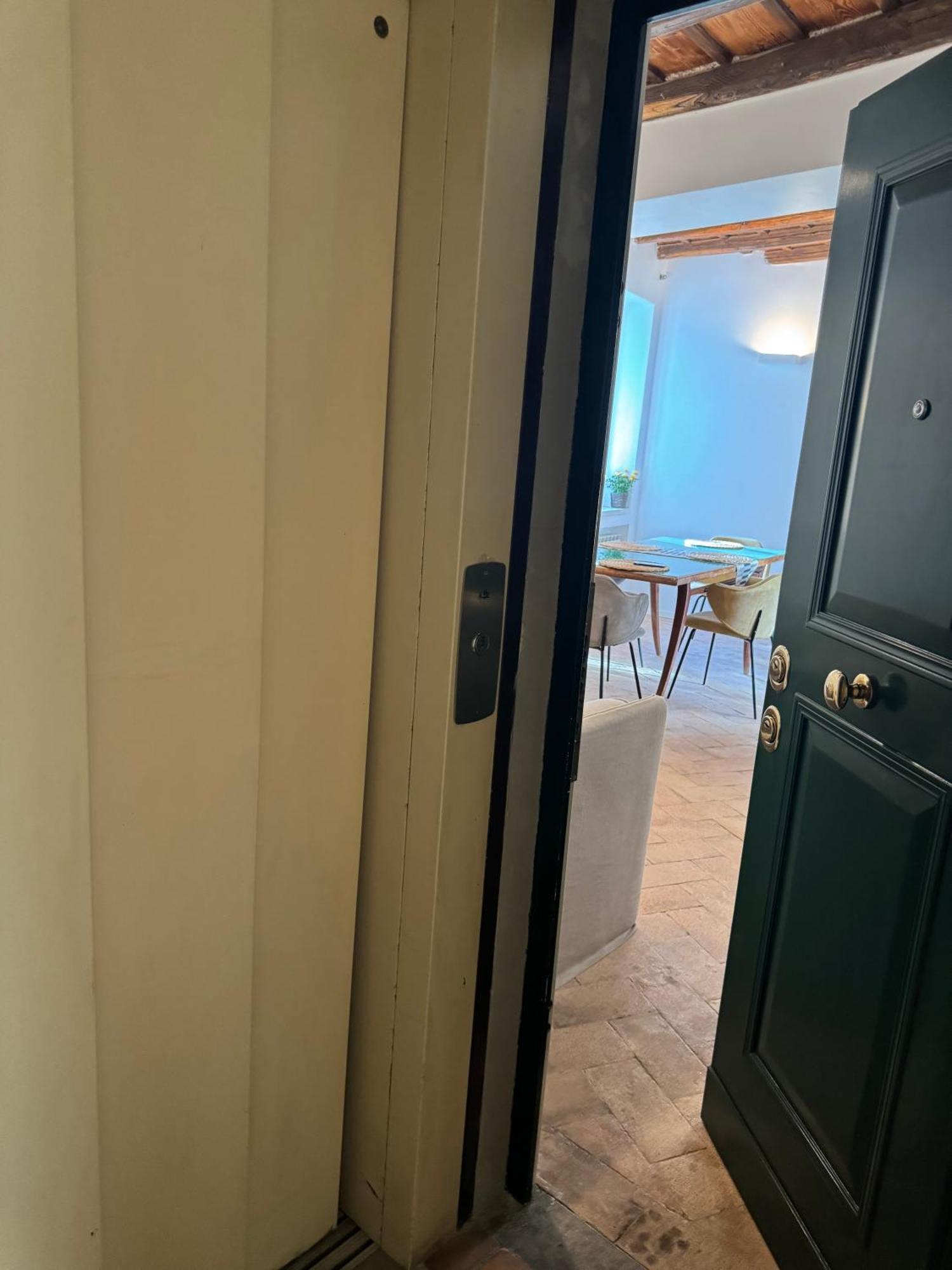 Labanca's Luxury Navona Holiday home *
