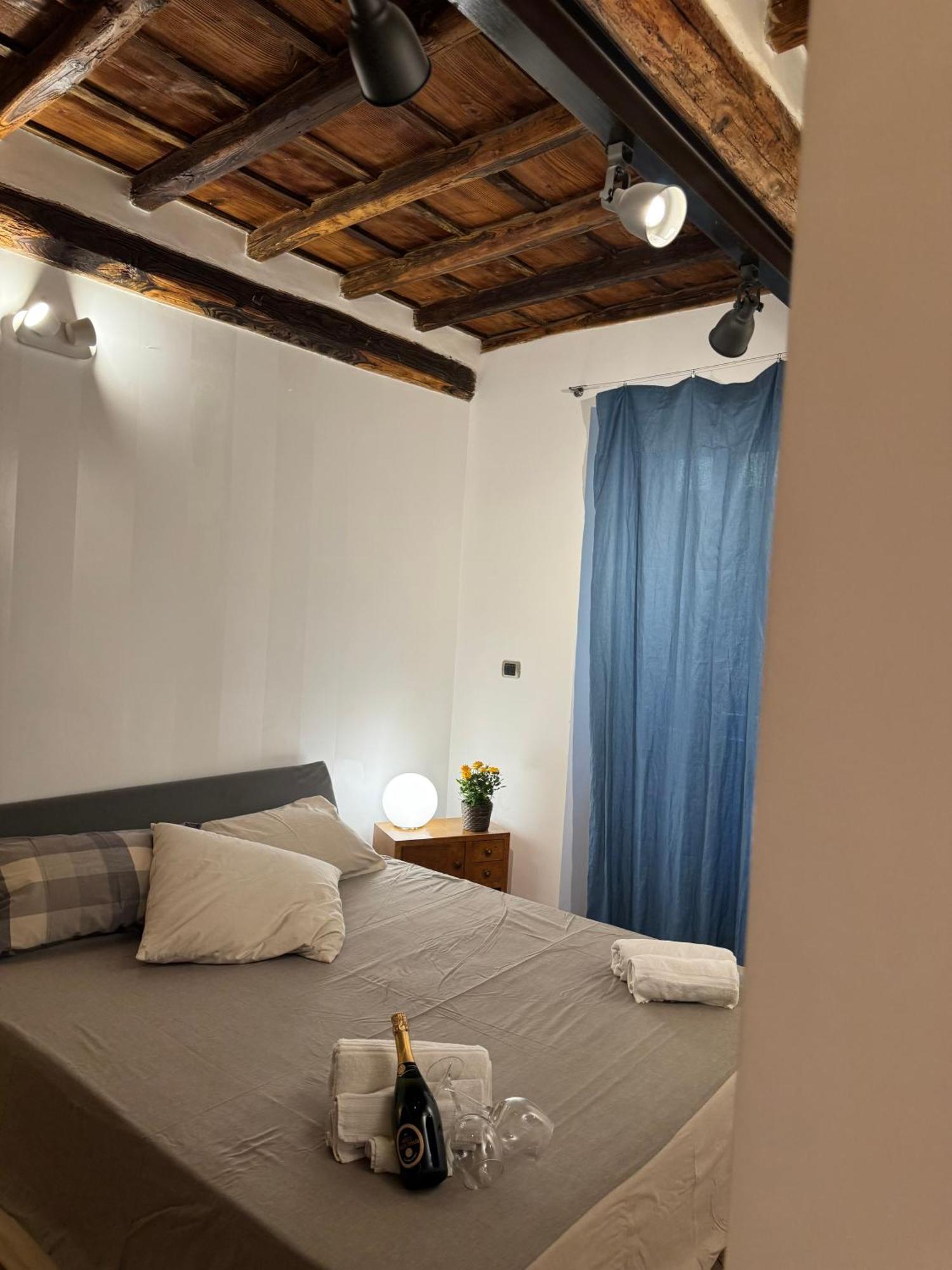 Labanca's Luxury Navona Holiday home Rome