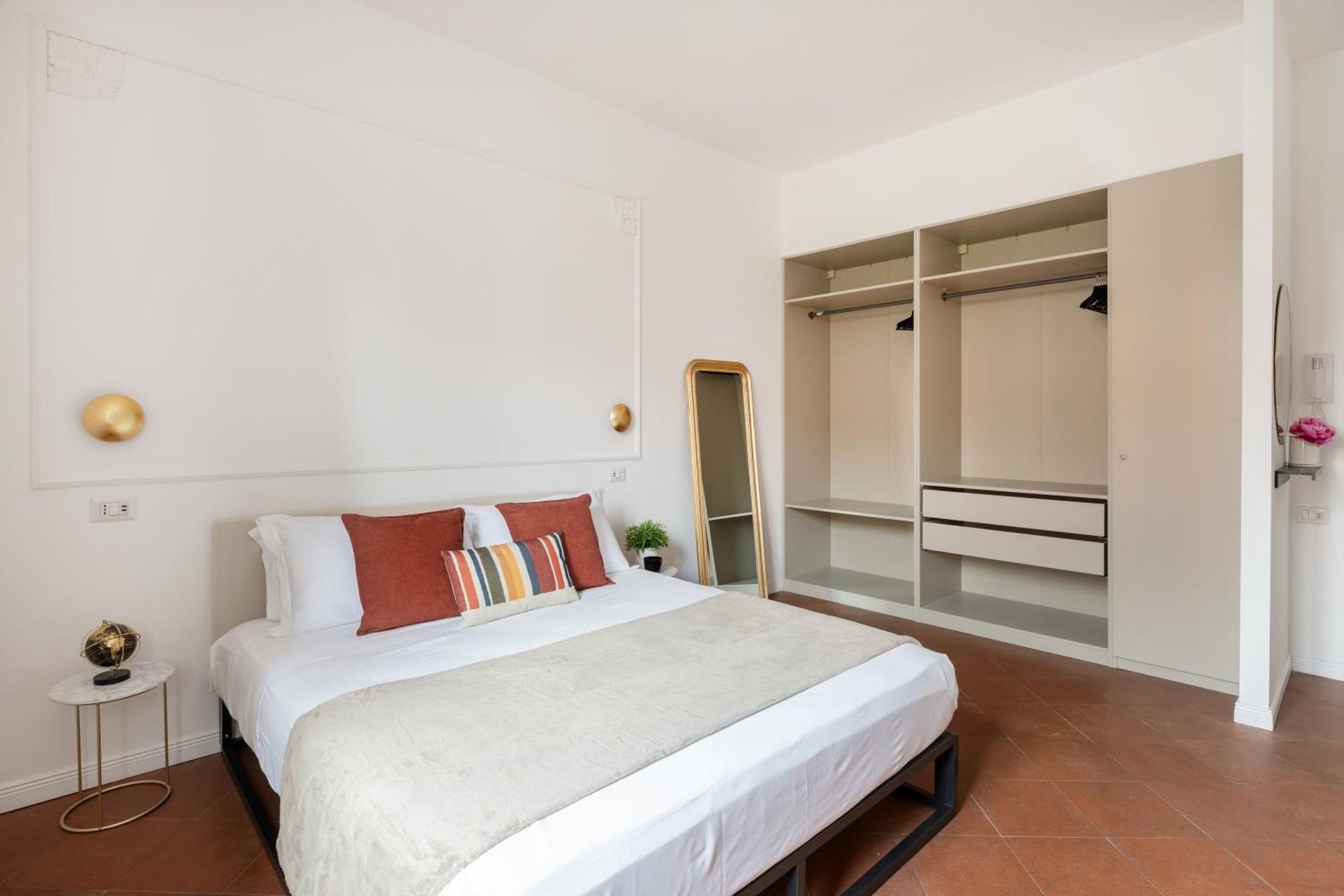 White Flat Termini Apartamento