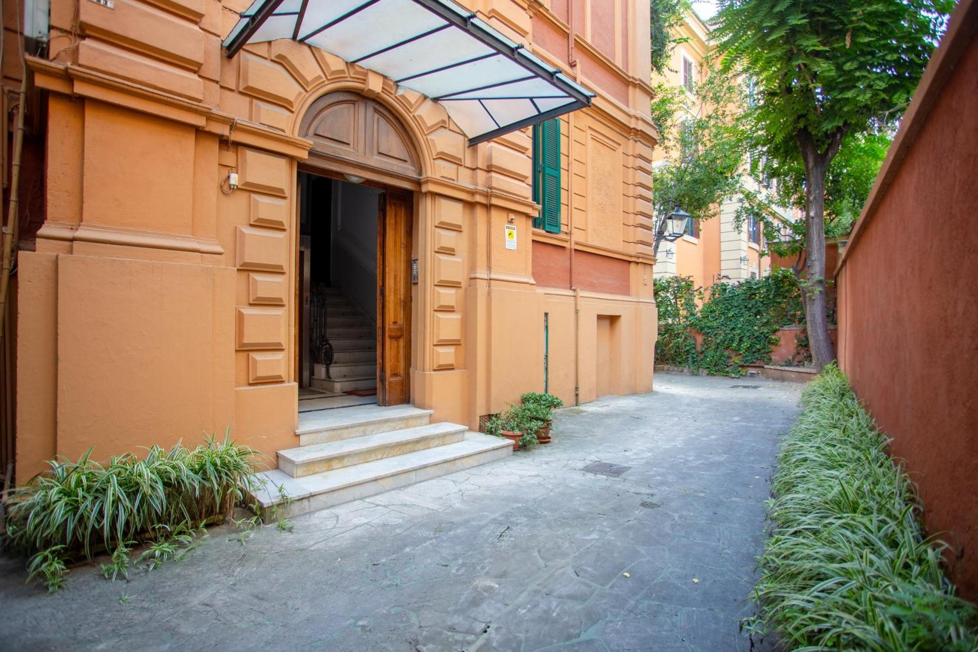 Casa Torlonia Luxury Apartment *