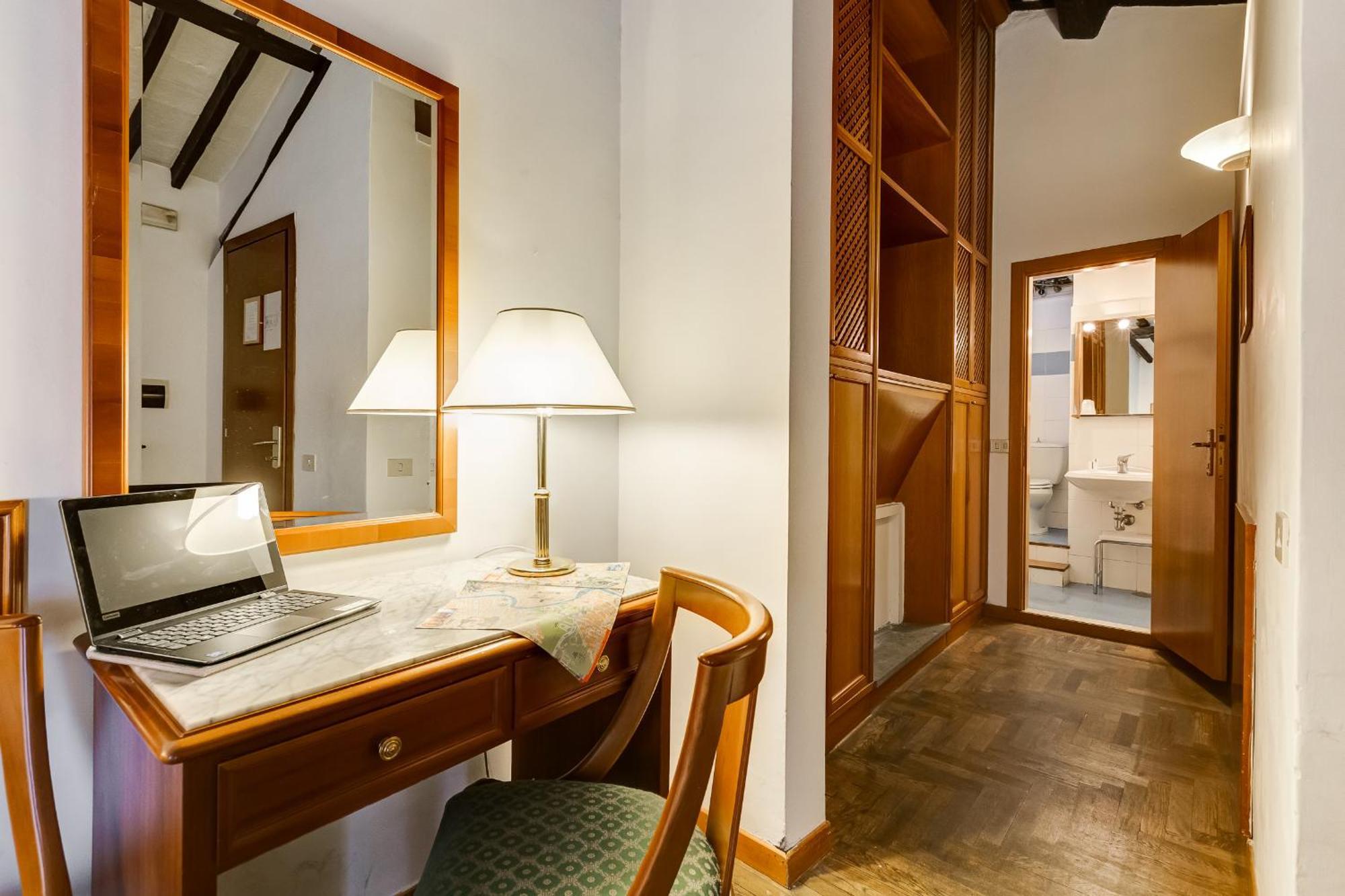 Clod's Pods Rome