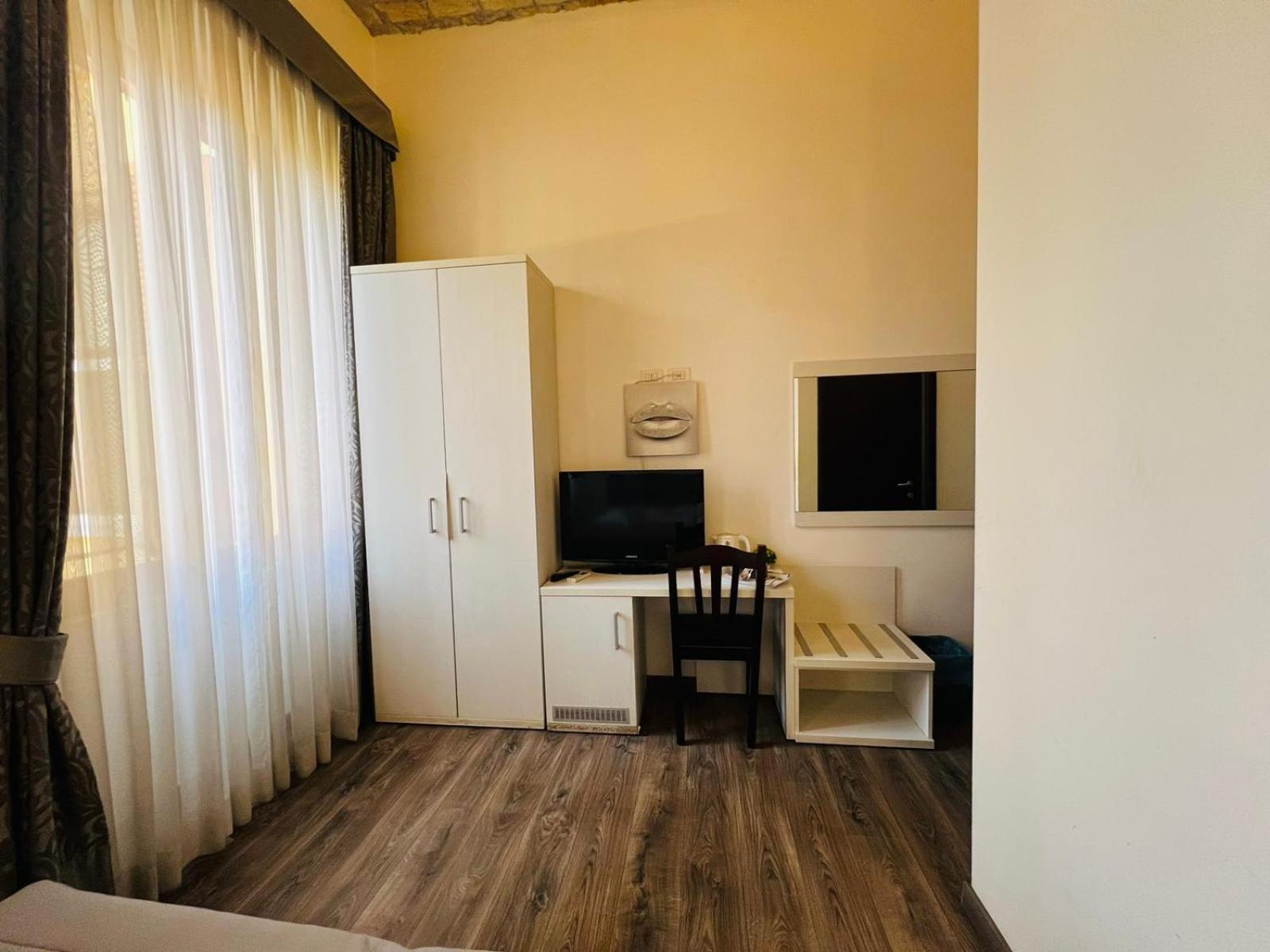 Laterani Dfm Rome