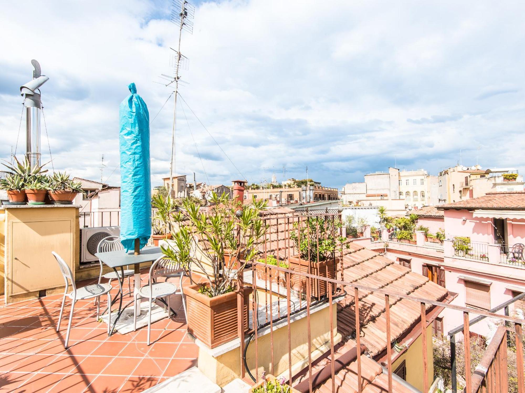 Pallaro Terrace Apartment Rome