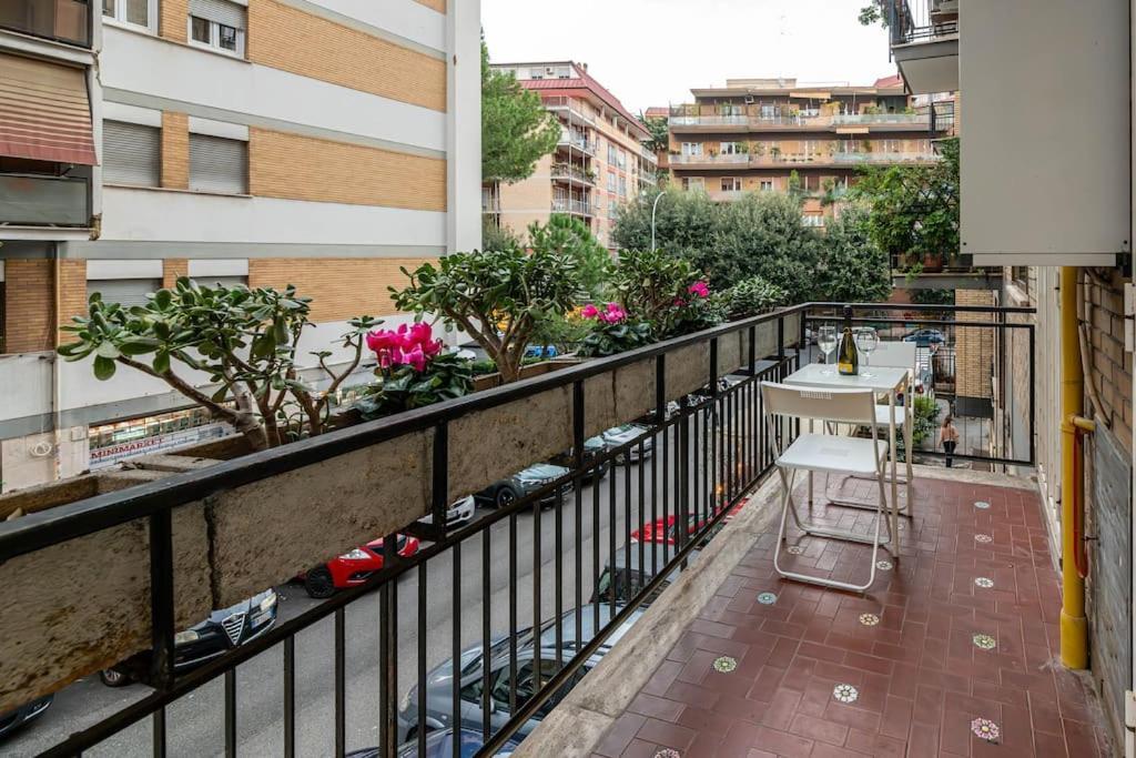 Inside Apartamento
