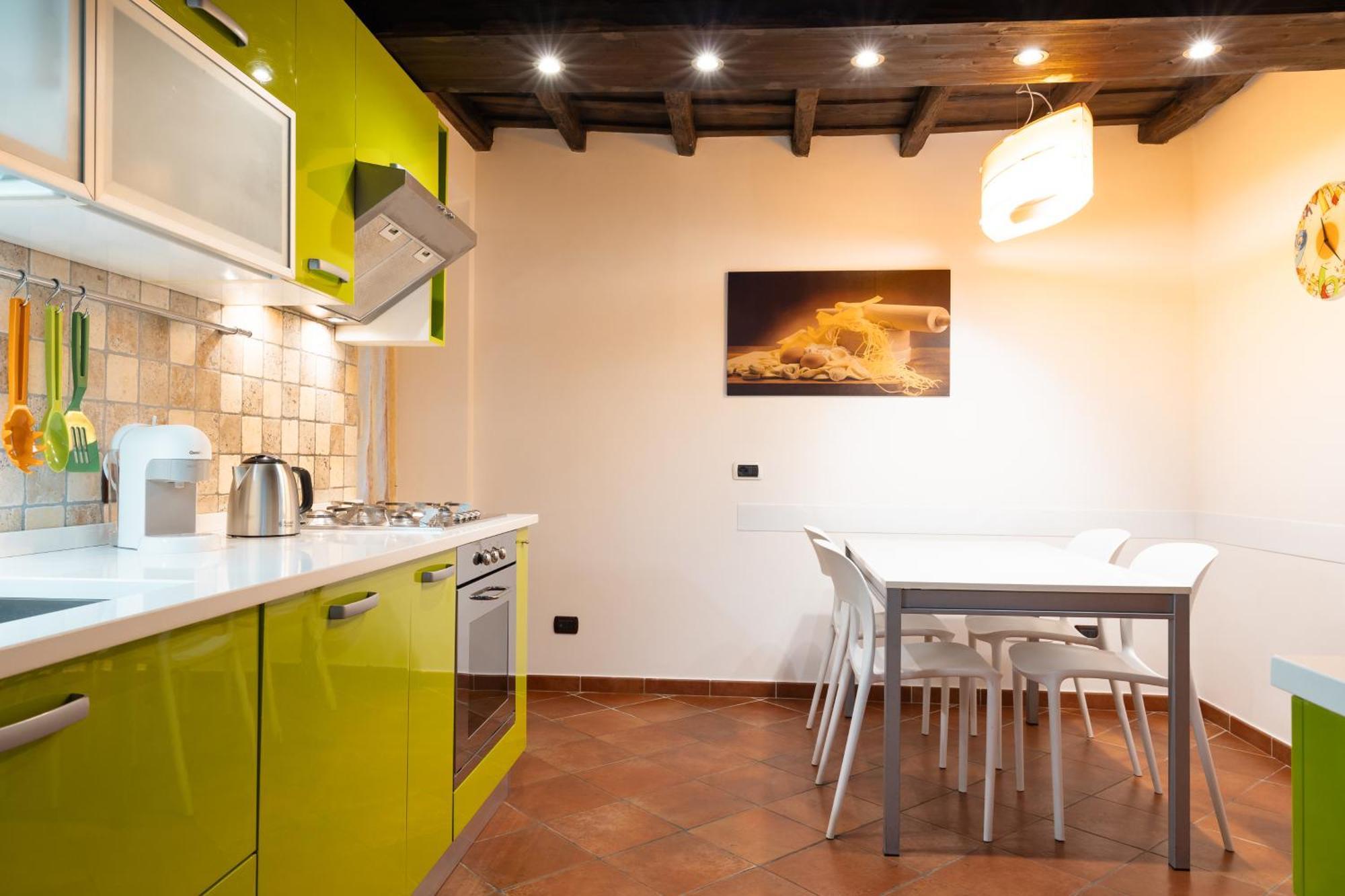 Domus Lxvii Monti *