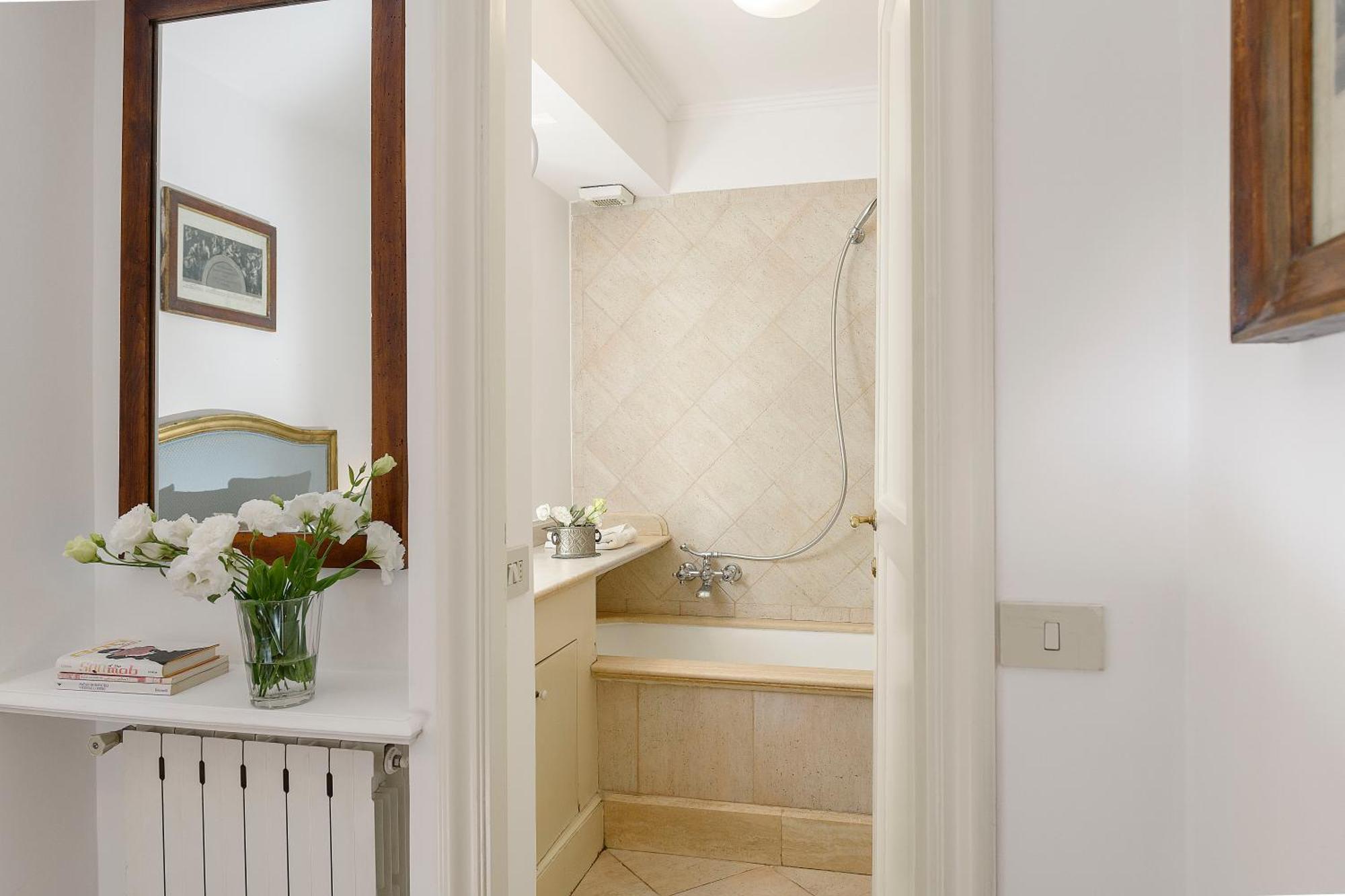Cartari Deluxe Rome