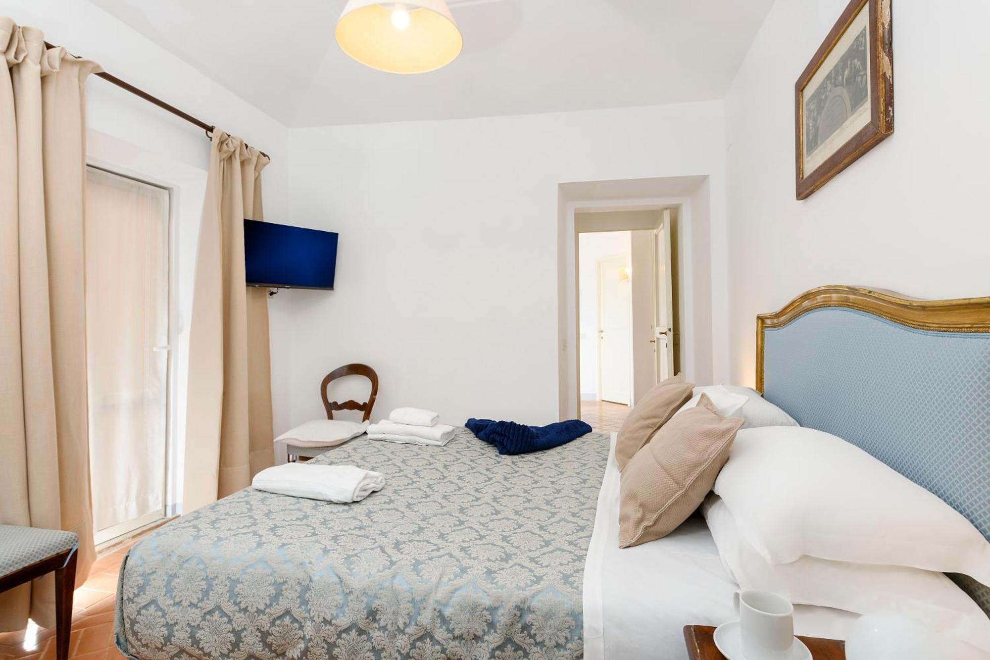 Cartari Deluxe Rome