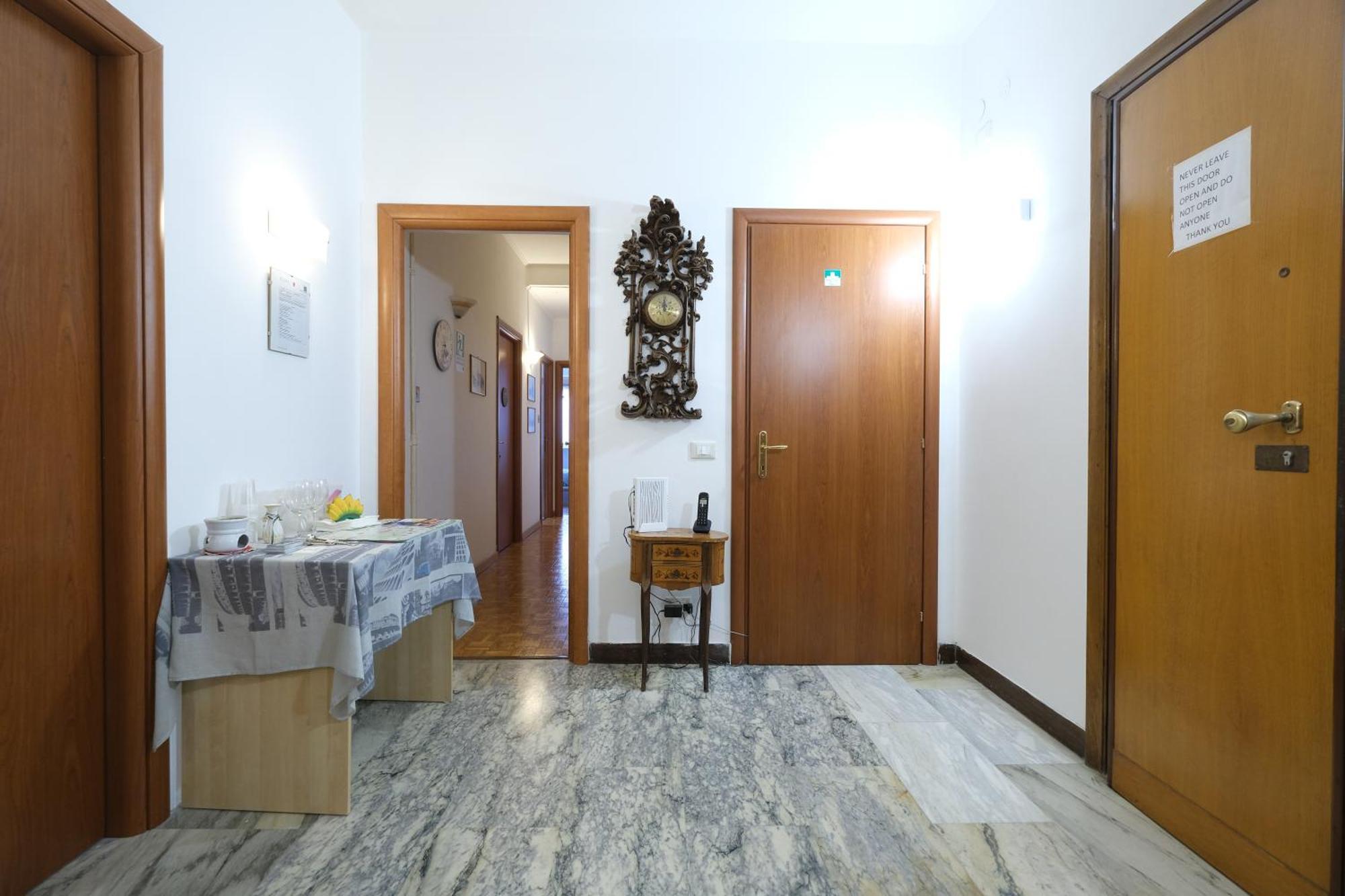 Piazza Tarquinia Casa de hóspedes