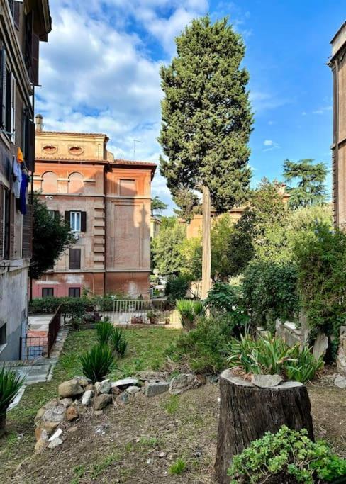 Apartment Nel Cuore Di A Garbatella