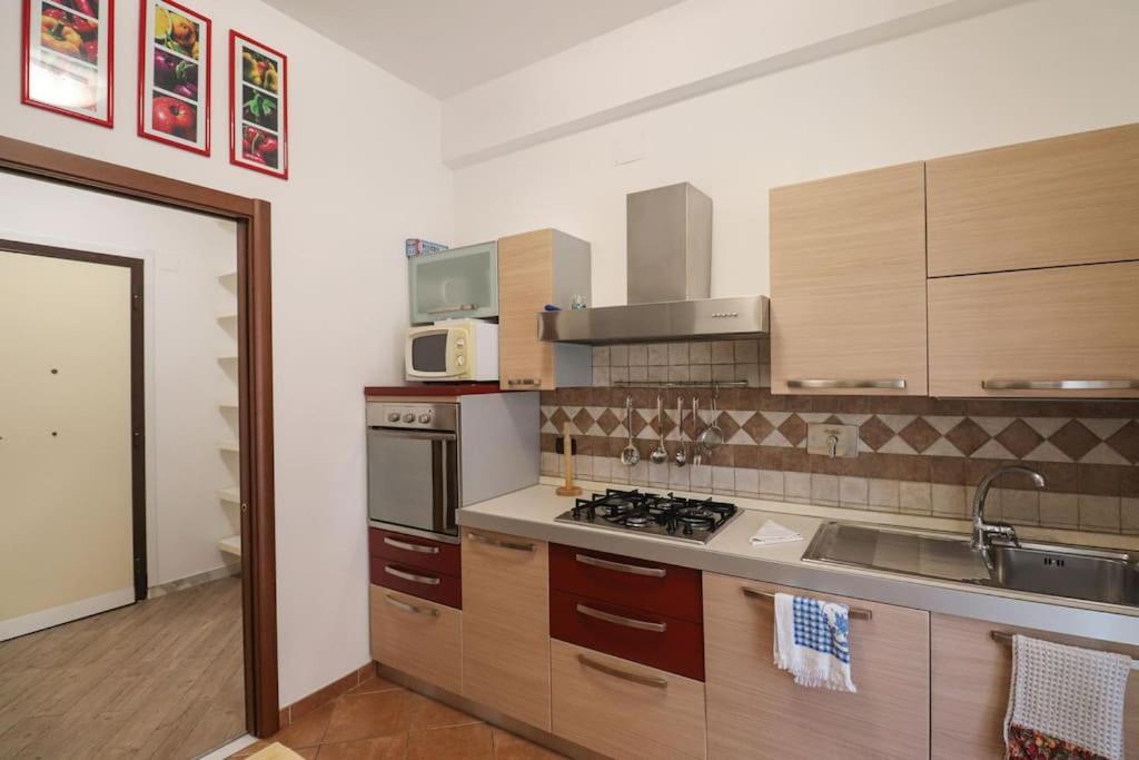 We - Castiglione 82 - * Rome