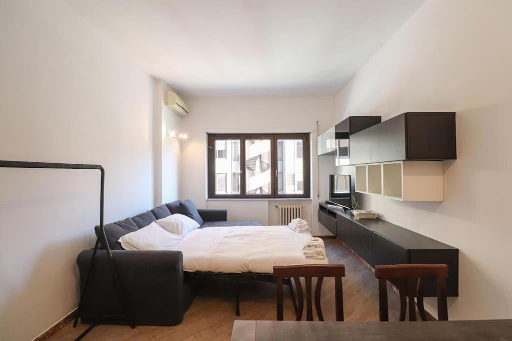 We - Castiglione 82 -
