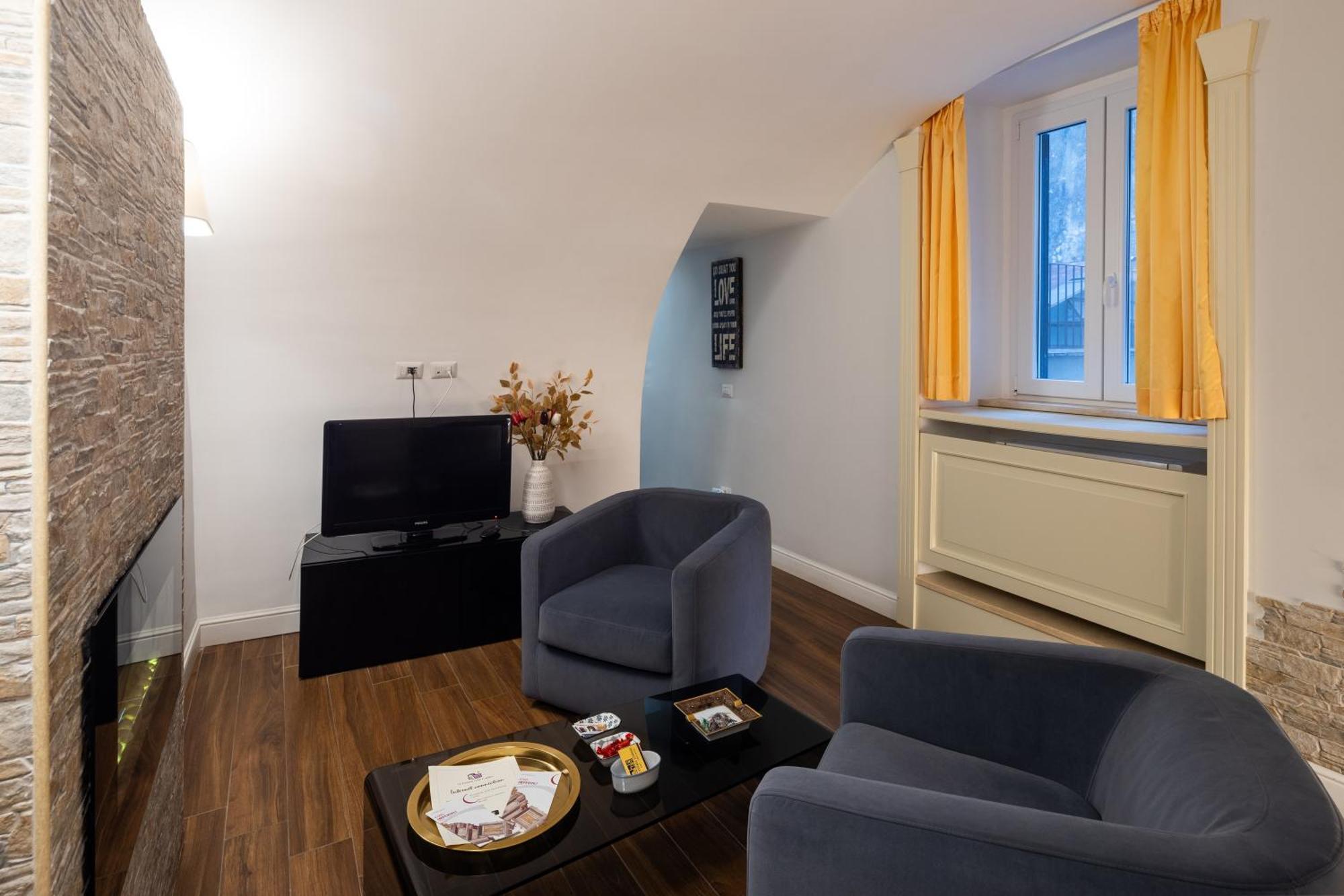 Le Piccole Lune Di Monti Apartment Rome