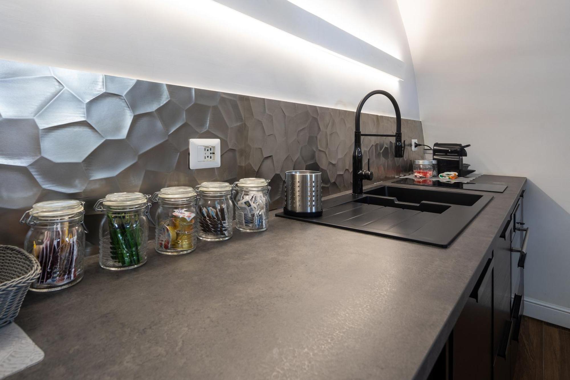 Le Piccole Lune Di Monti Apartment