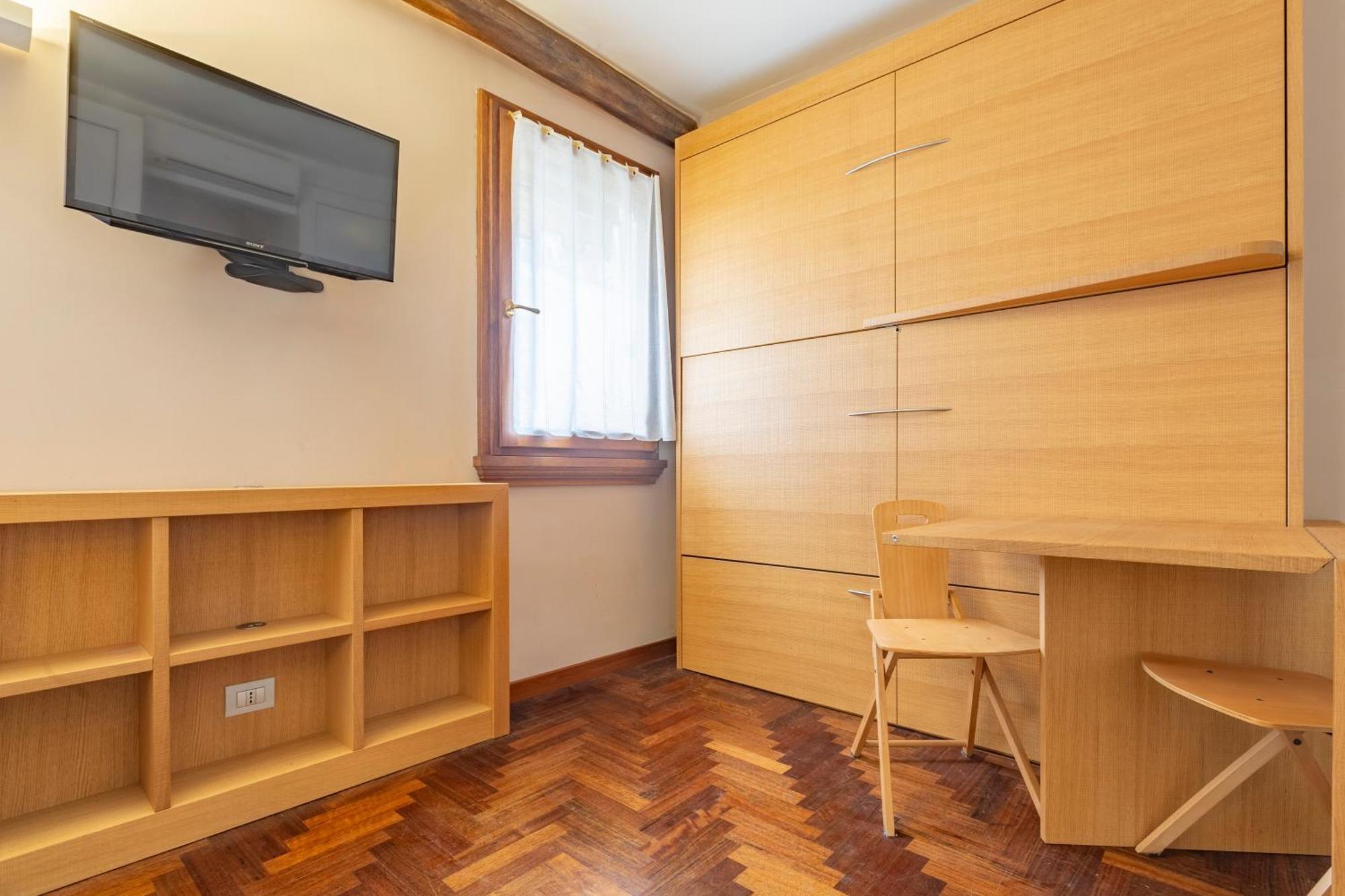 Apartment Urent - Trastevere Petite Escape *