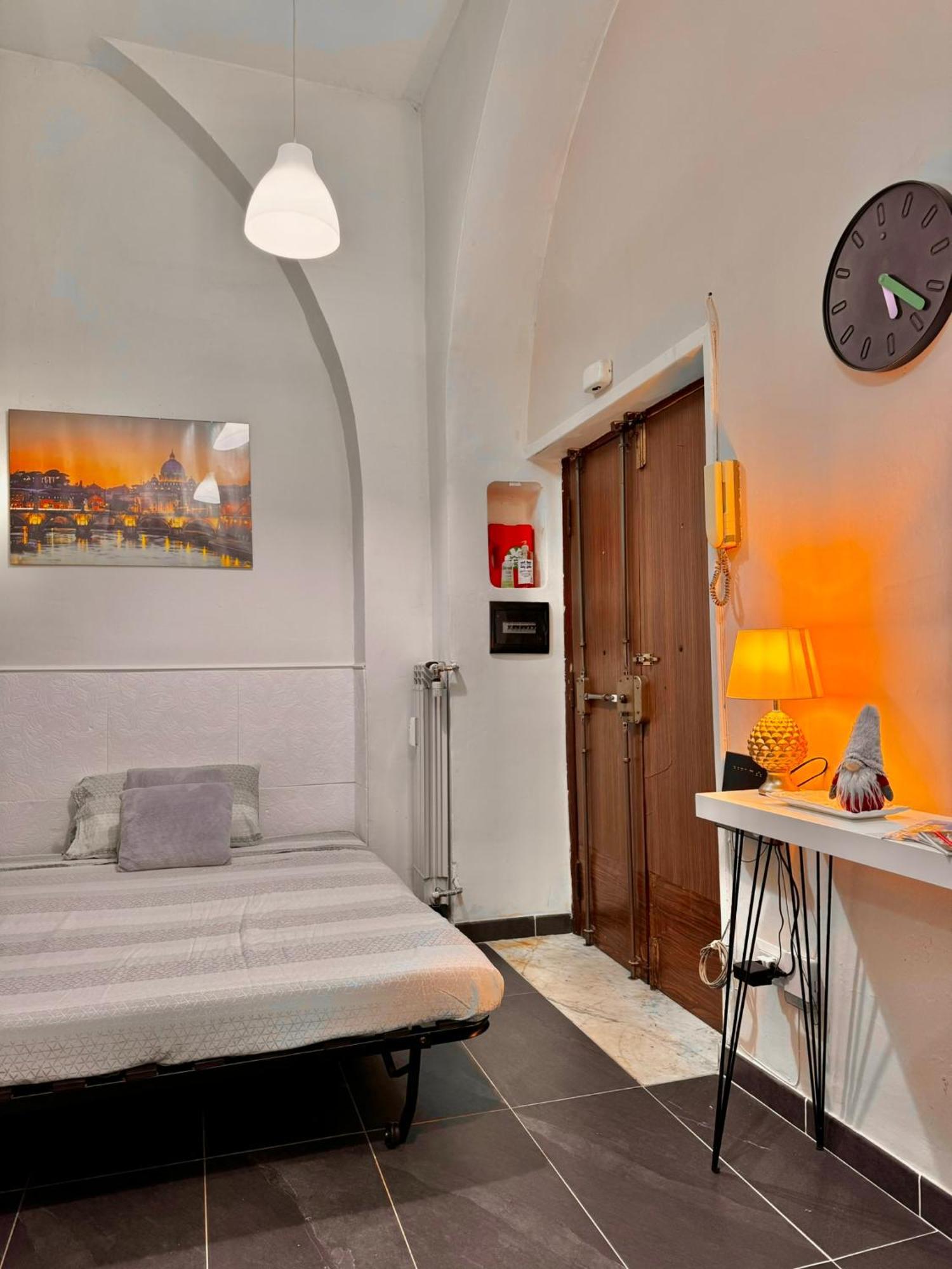 Amp Vatican House Apartment *