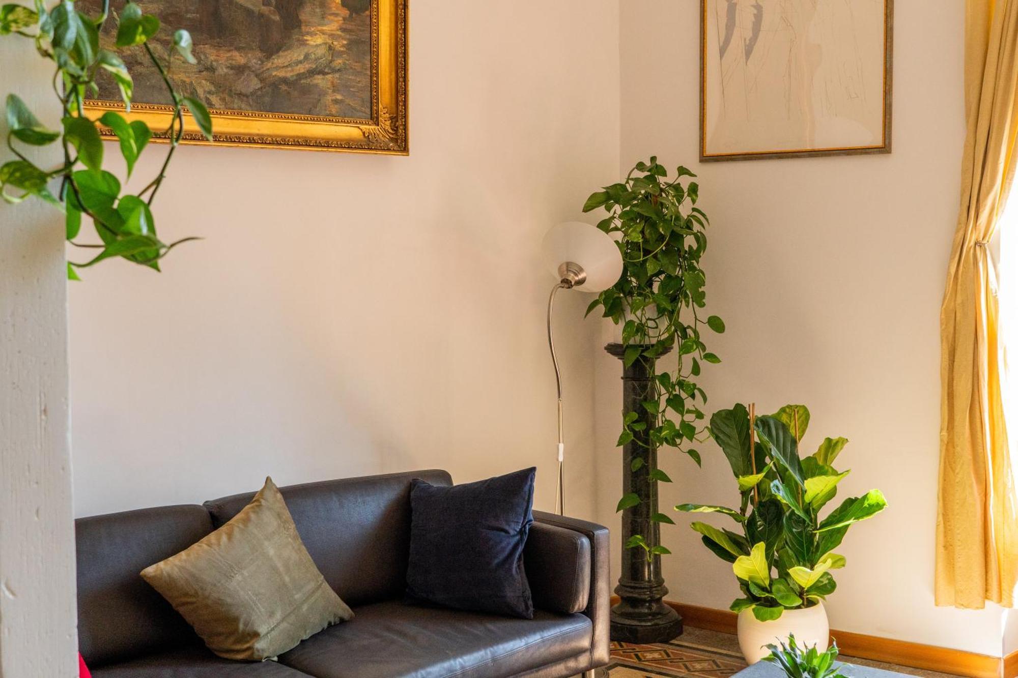 Apartment Oasi Artistica A Trastevere Rome