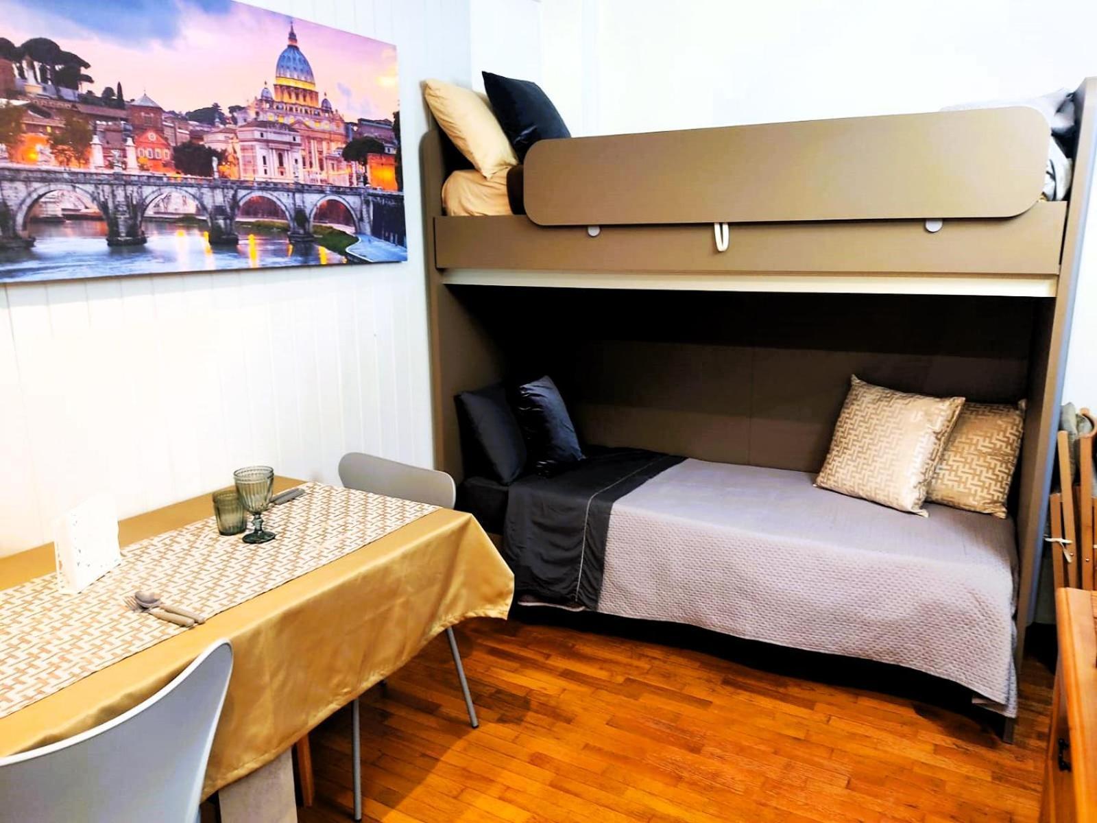 Vatican Heart Leone Terrace Apartment