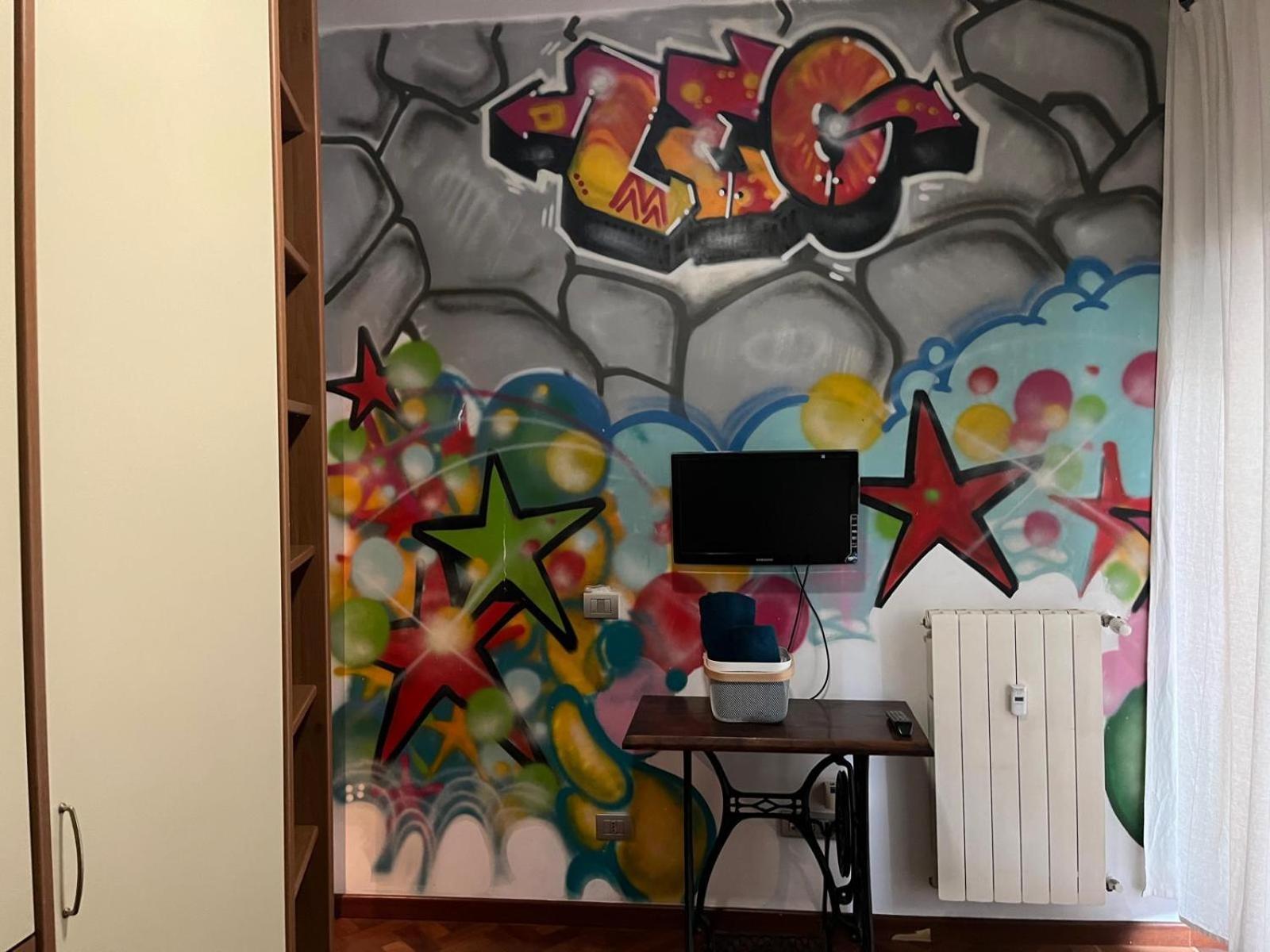 Apartment Interno2001 *